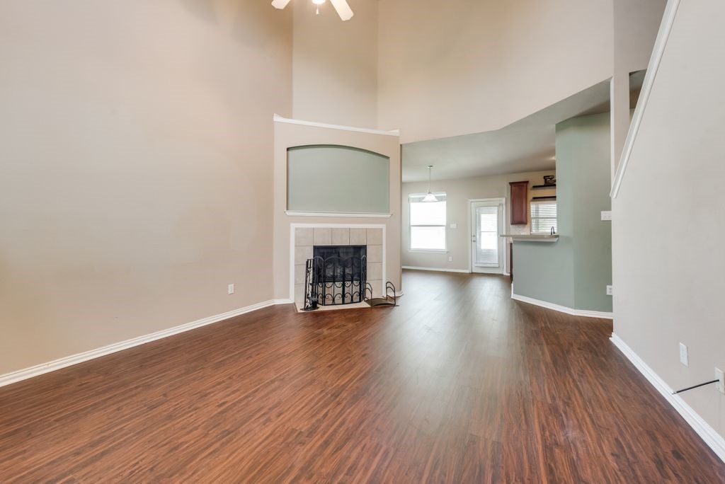 948 Fox Grove Lane