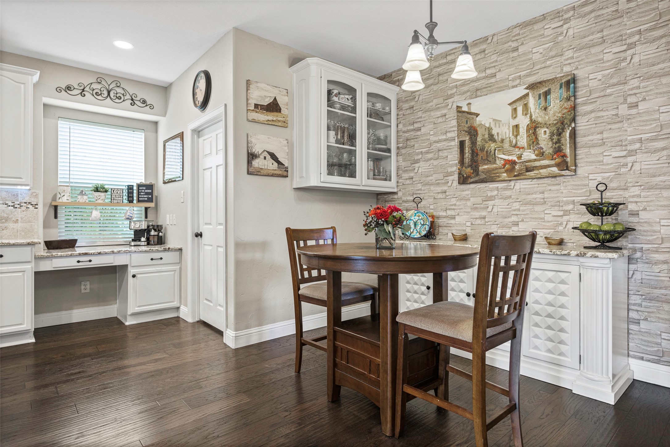 1605 Sweetgum Drive