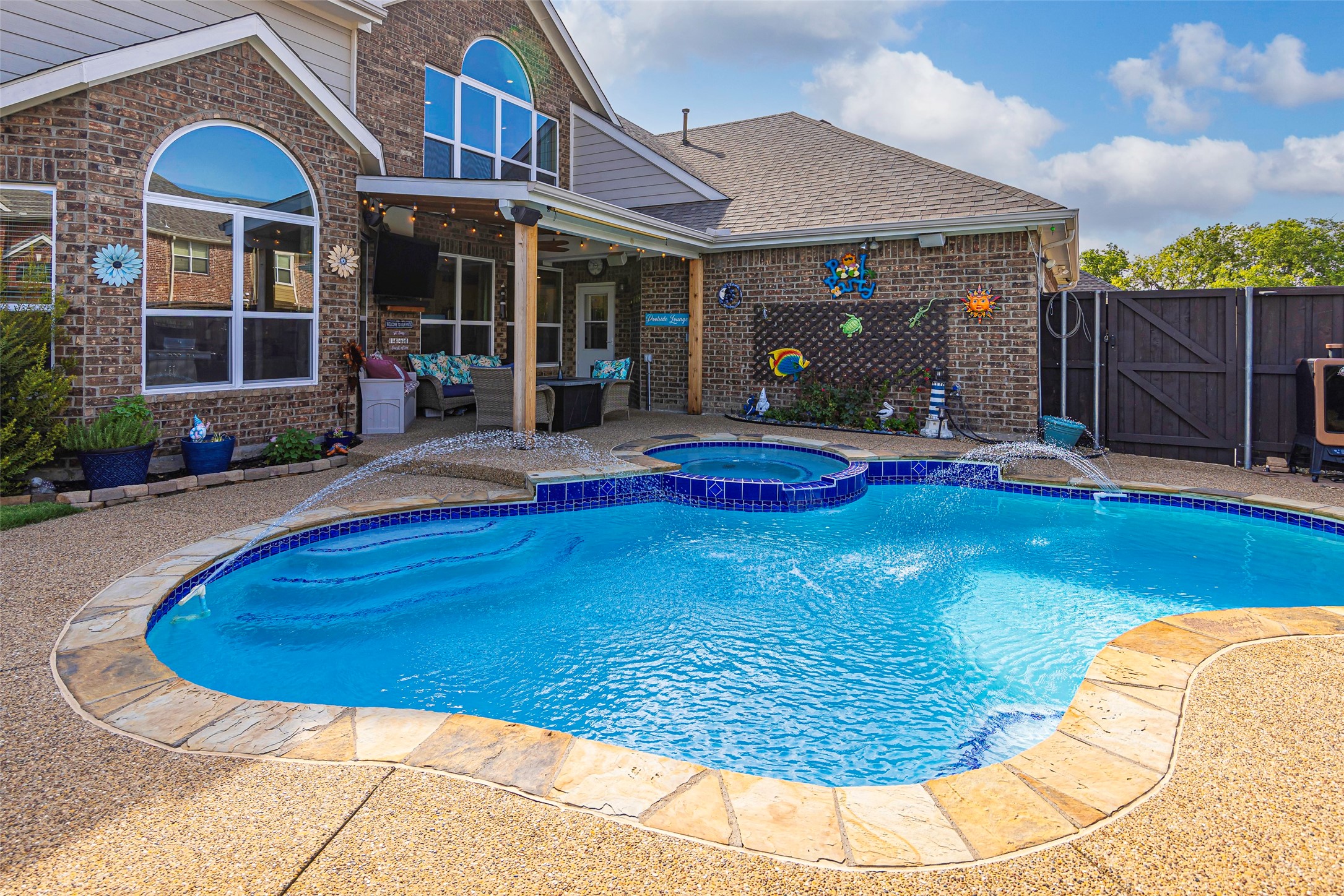 1605 Sweetgum Drive
