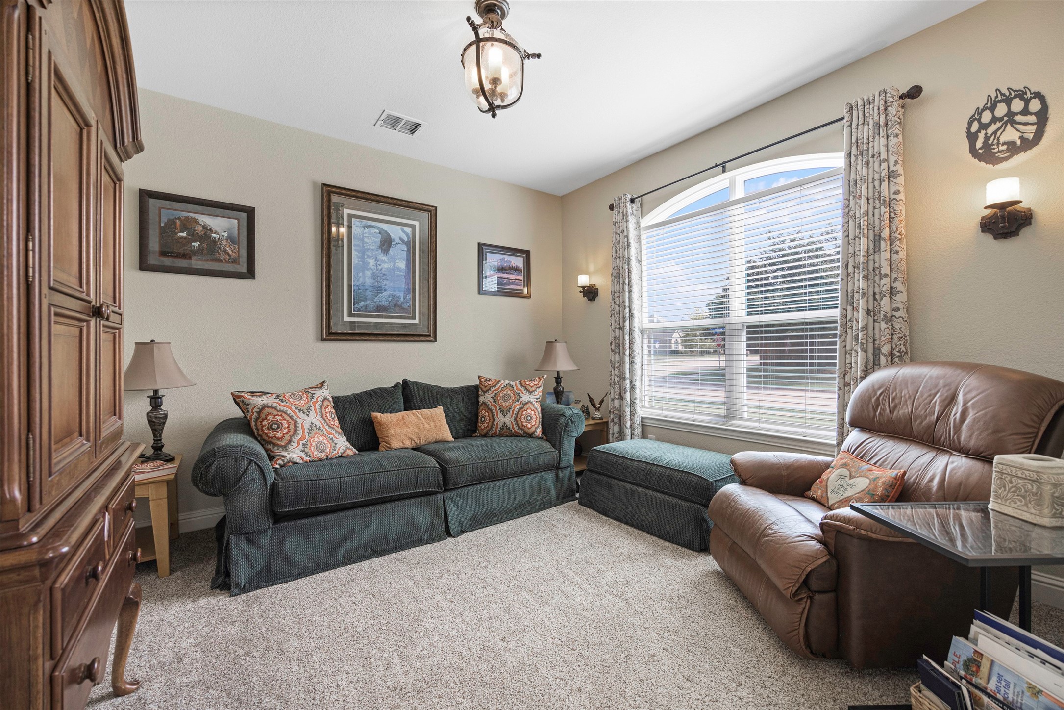 1605 Sweetgum Drive