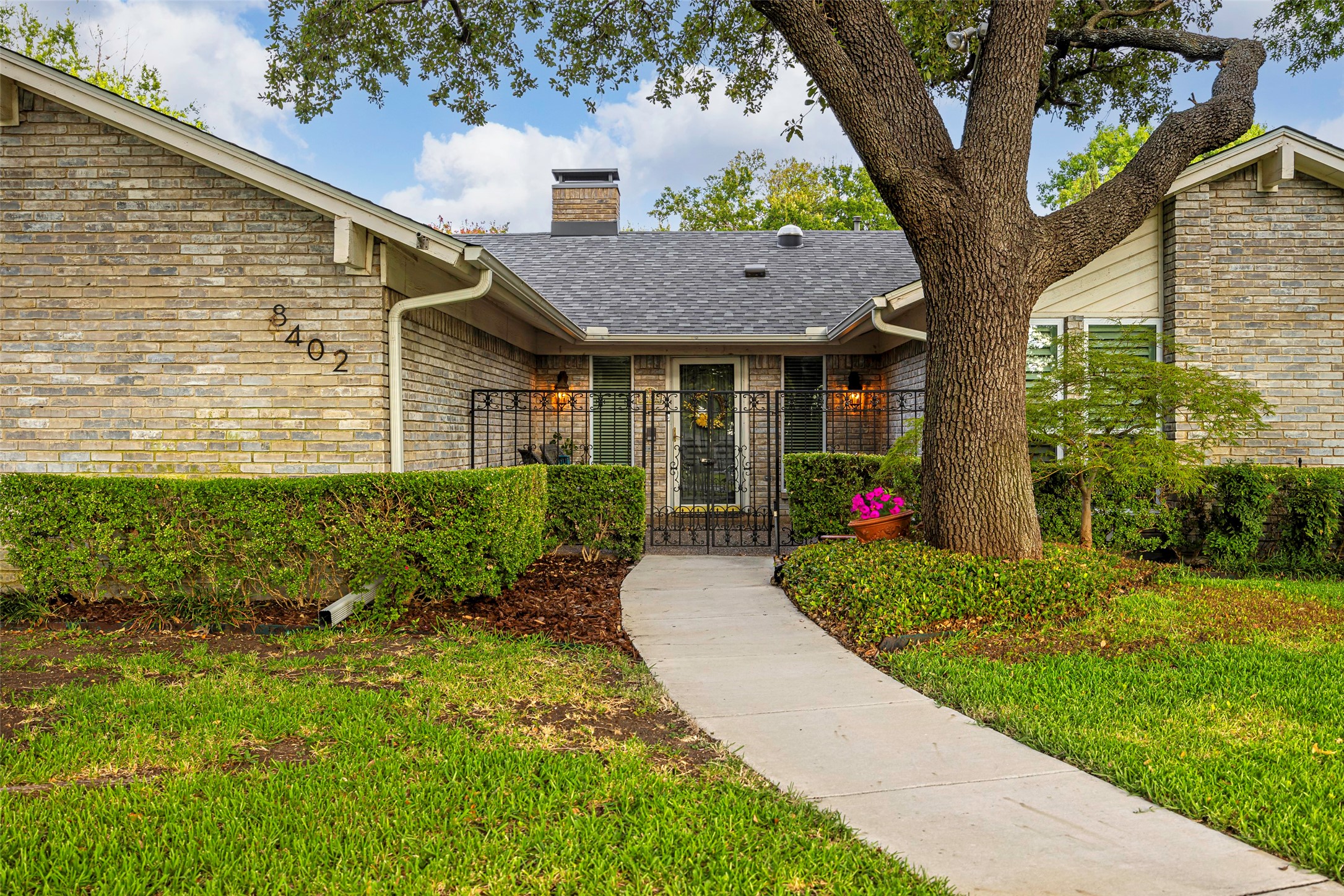 8402 Club Meadows Drive