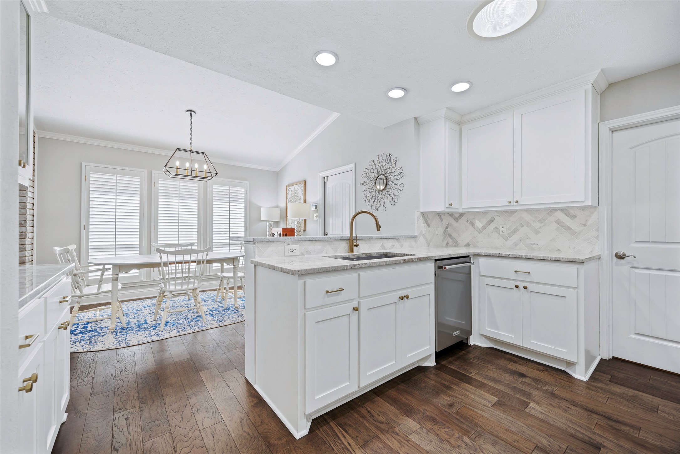 8402 Club Meadows Drive