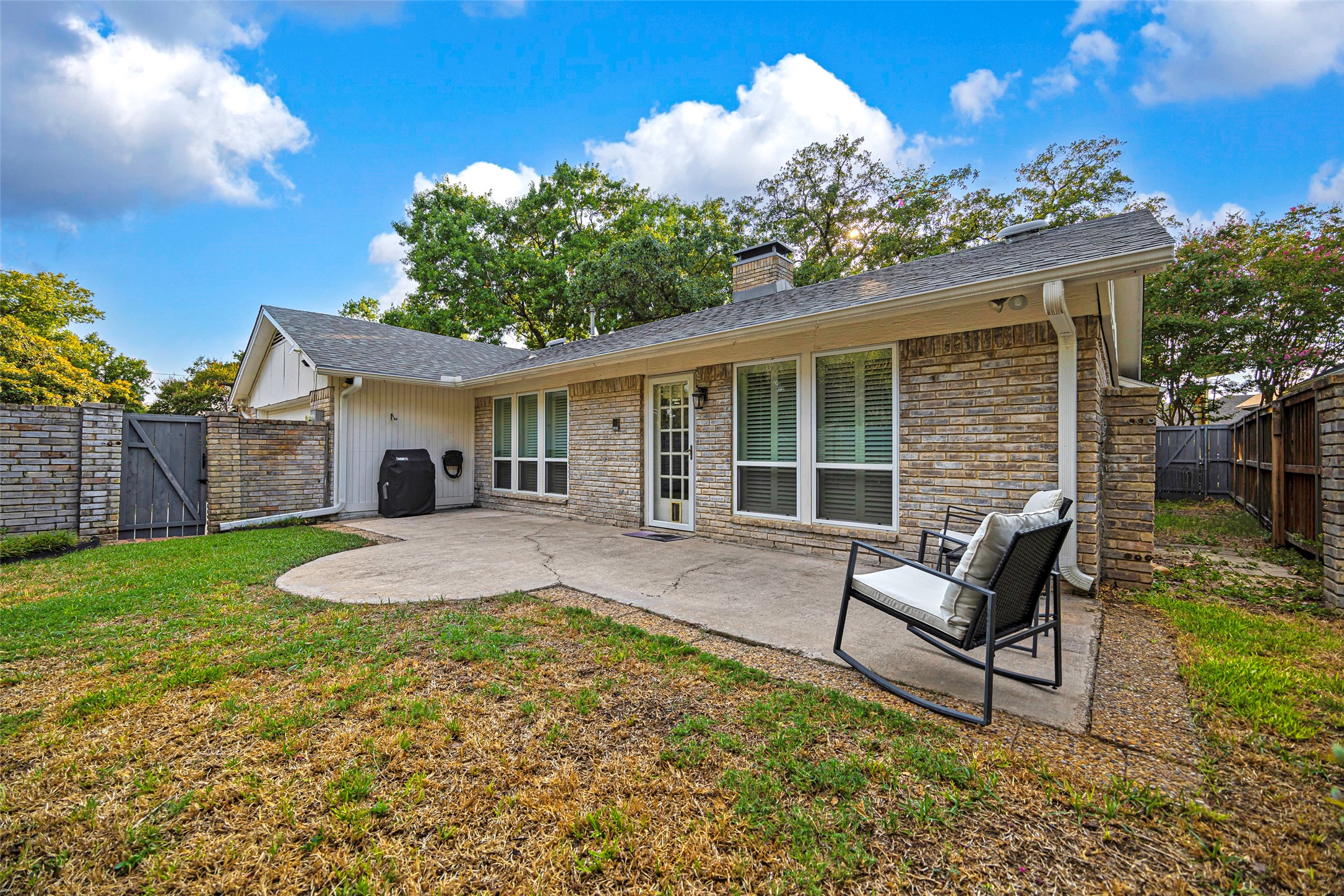 8402 Club Meadows Drive