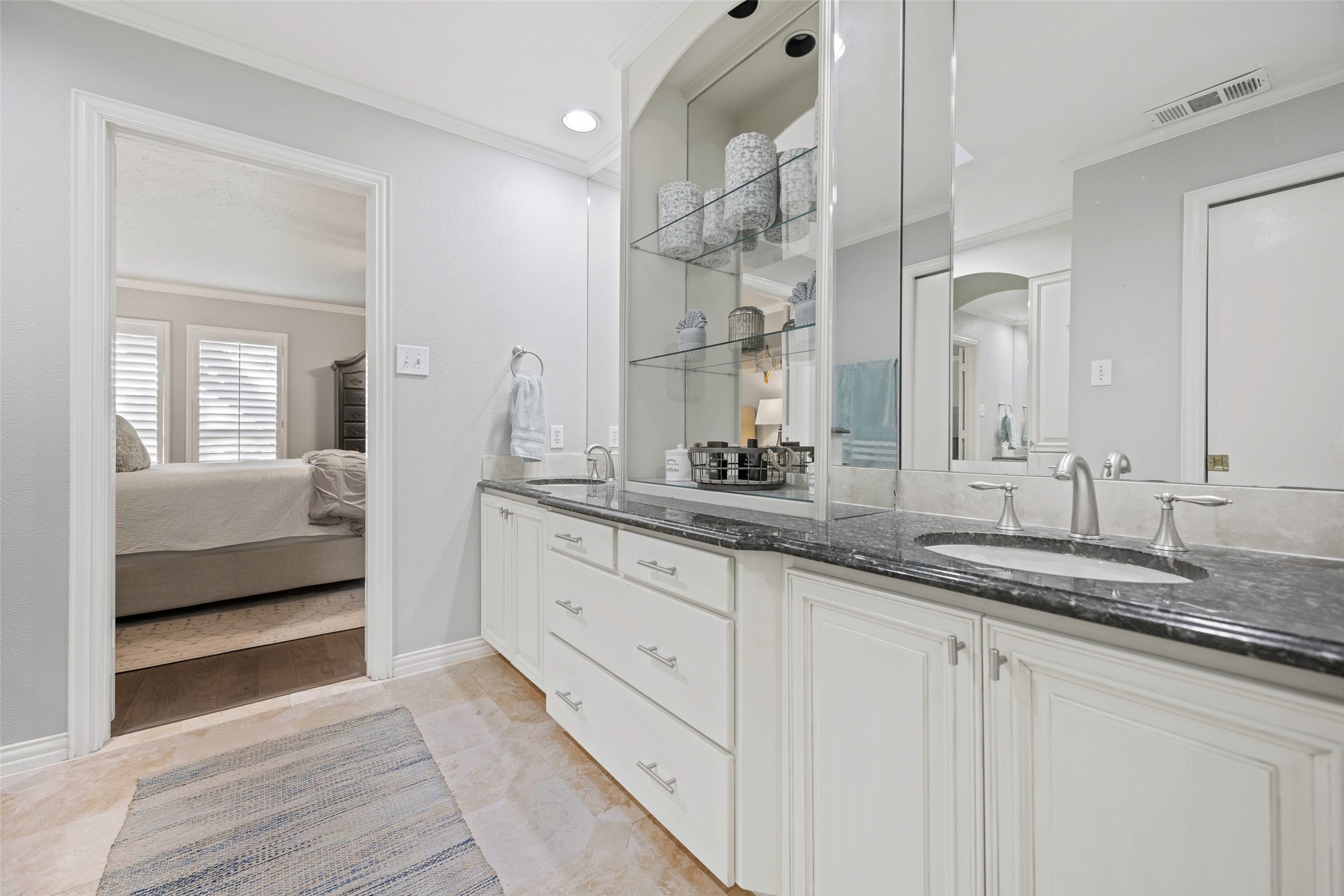 8402 Club Meadows Drive