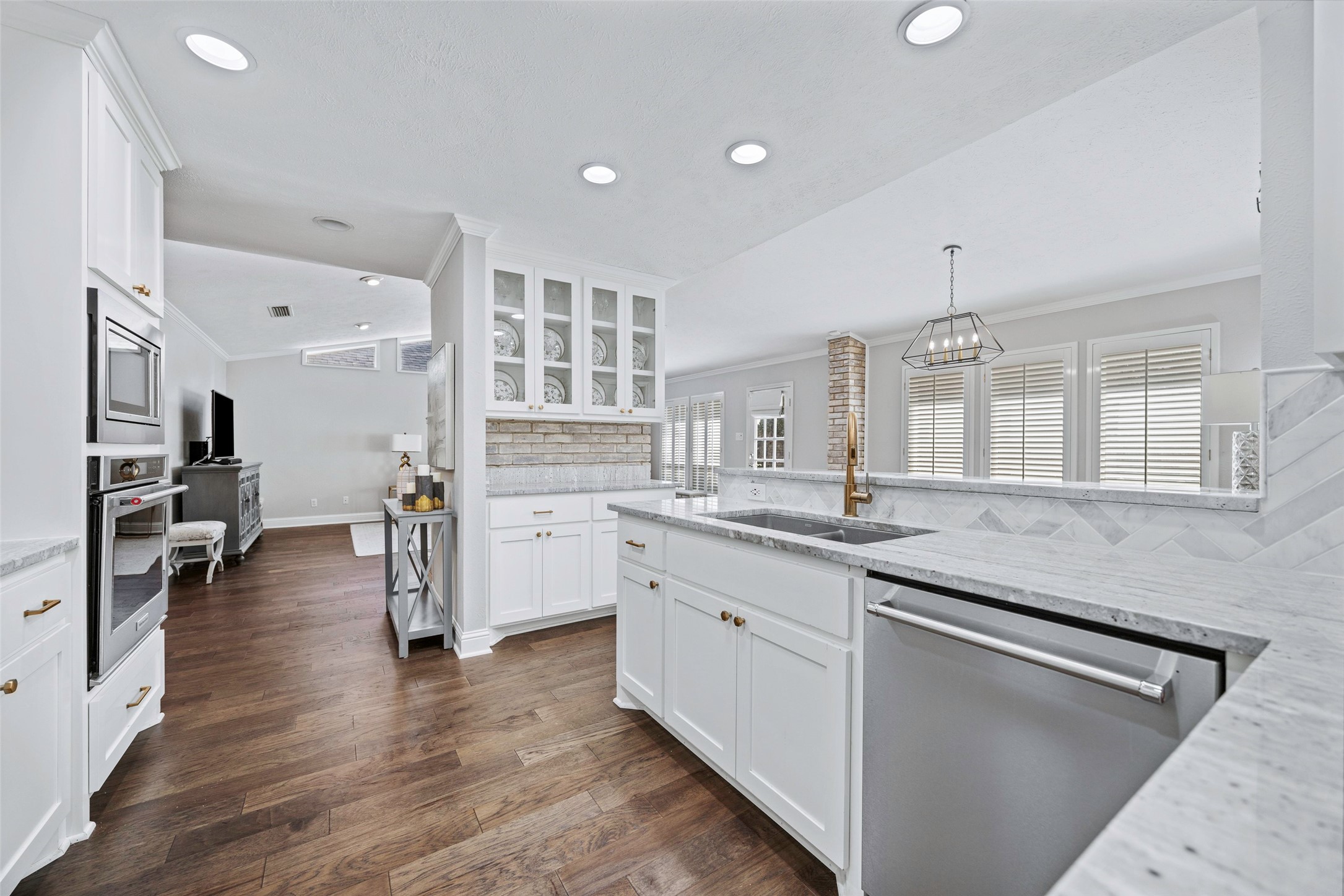 8402 Club Meadows Drive