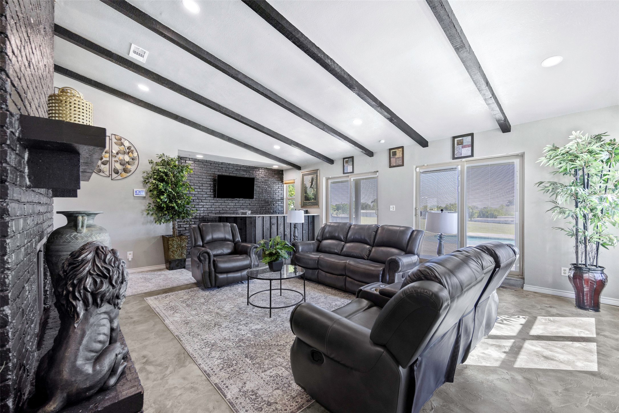 1702 Parker Road