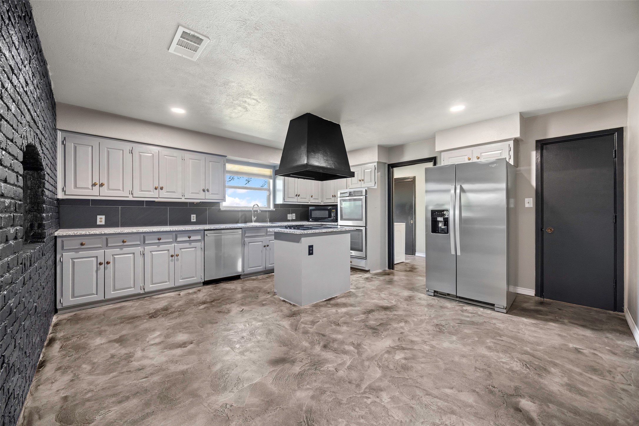 1702 Parker Road
