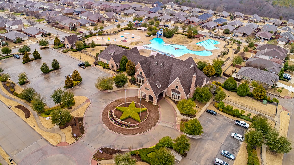 872 Bowie Drive