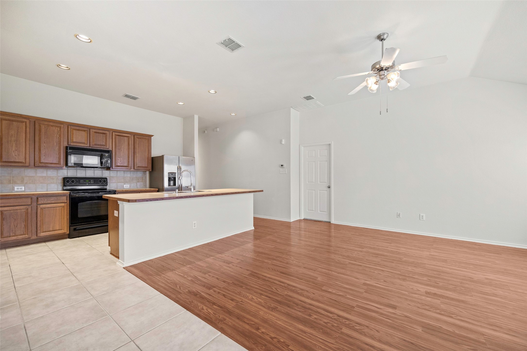 872 Bowie Drive