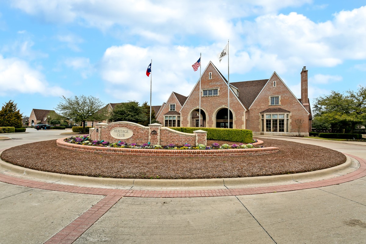 872 Bowie Drive