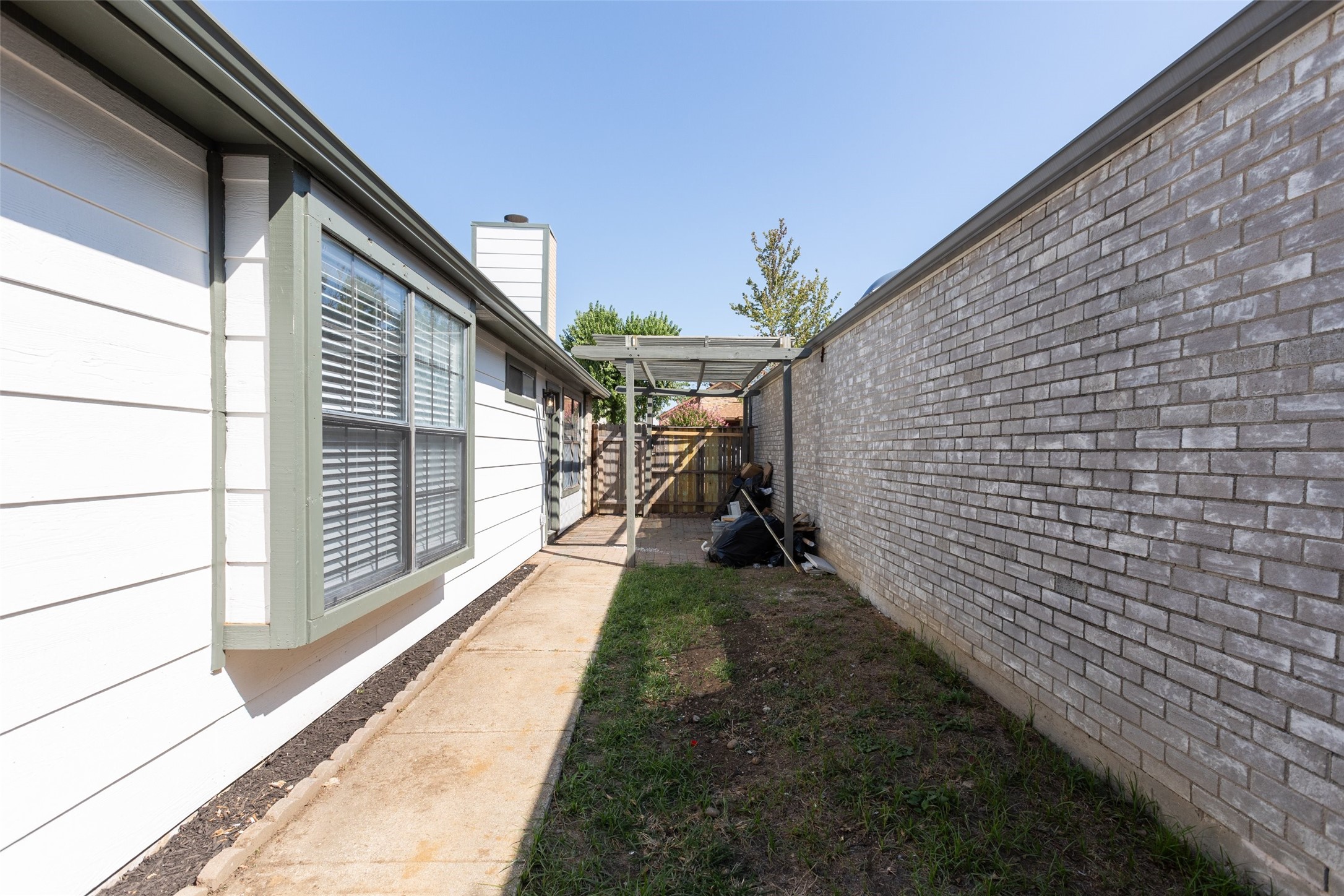 1332 Cedar Ridge Drive