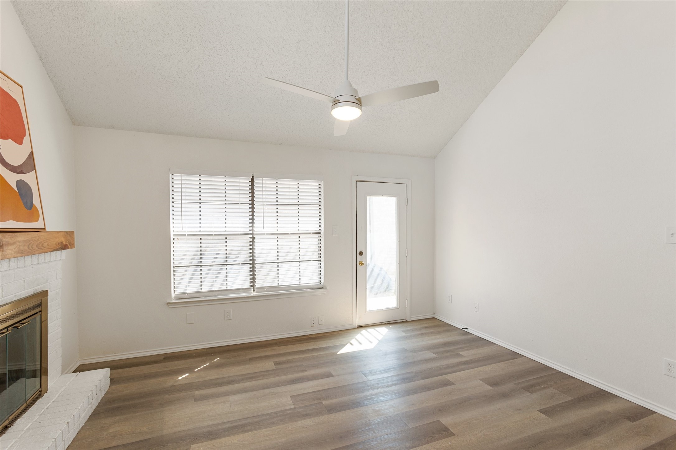 1332 Cedar Ridge Drive