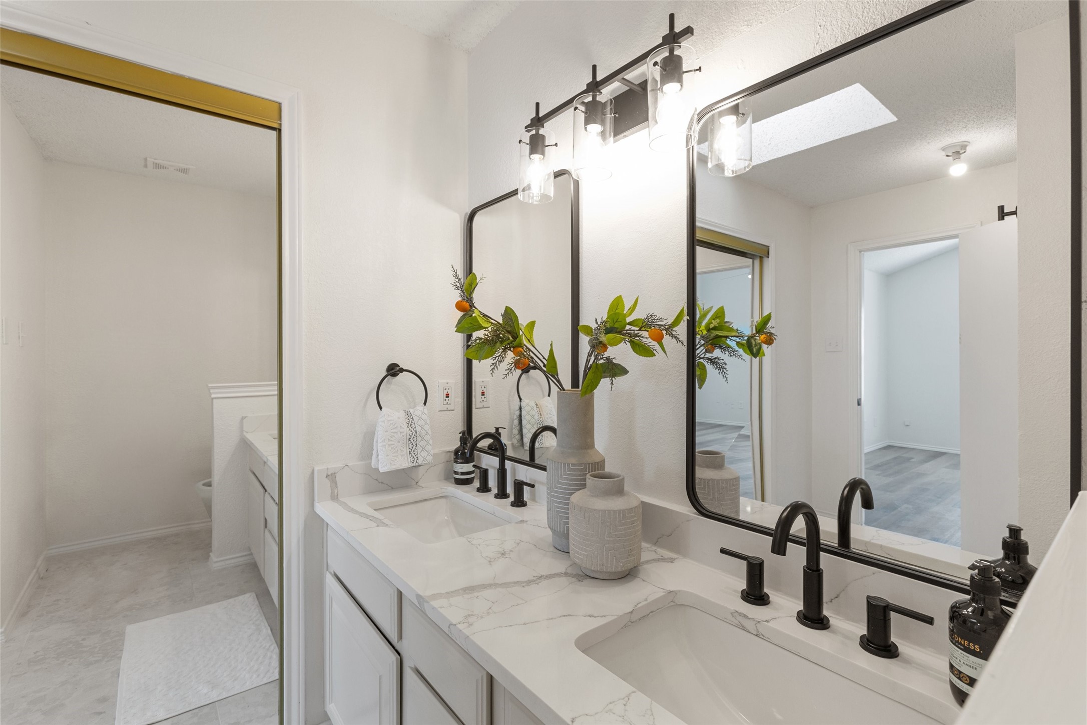 1332 Cedar Ridge Drive