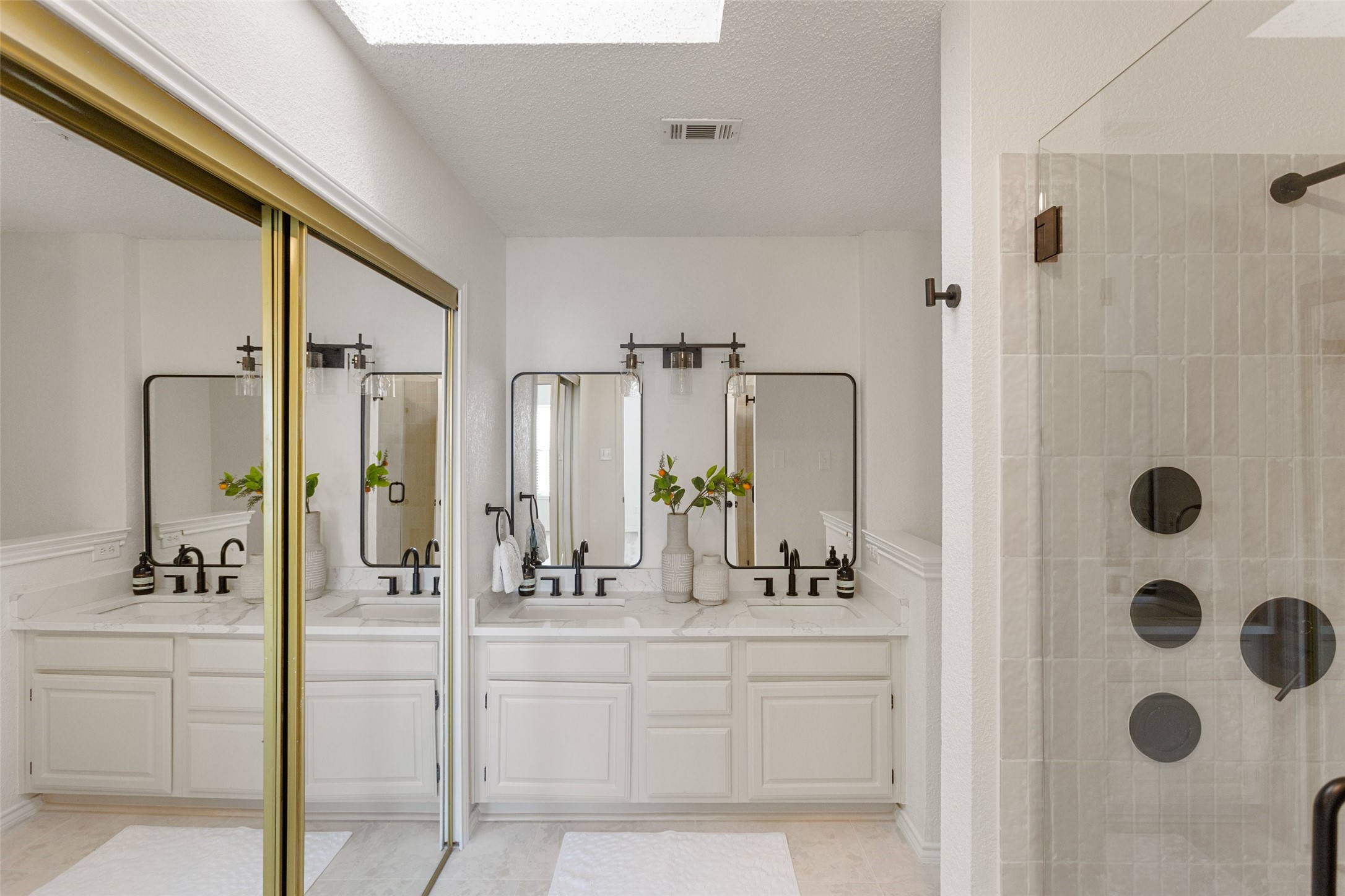 1332 Cedar Ridge Drive
