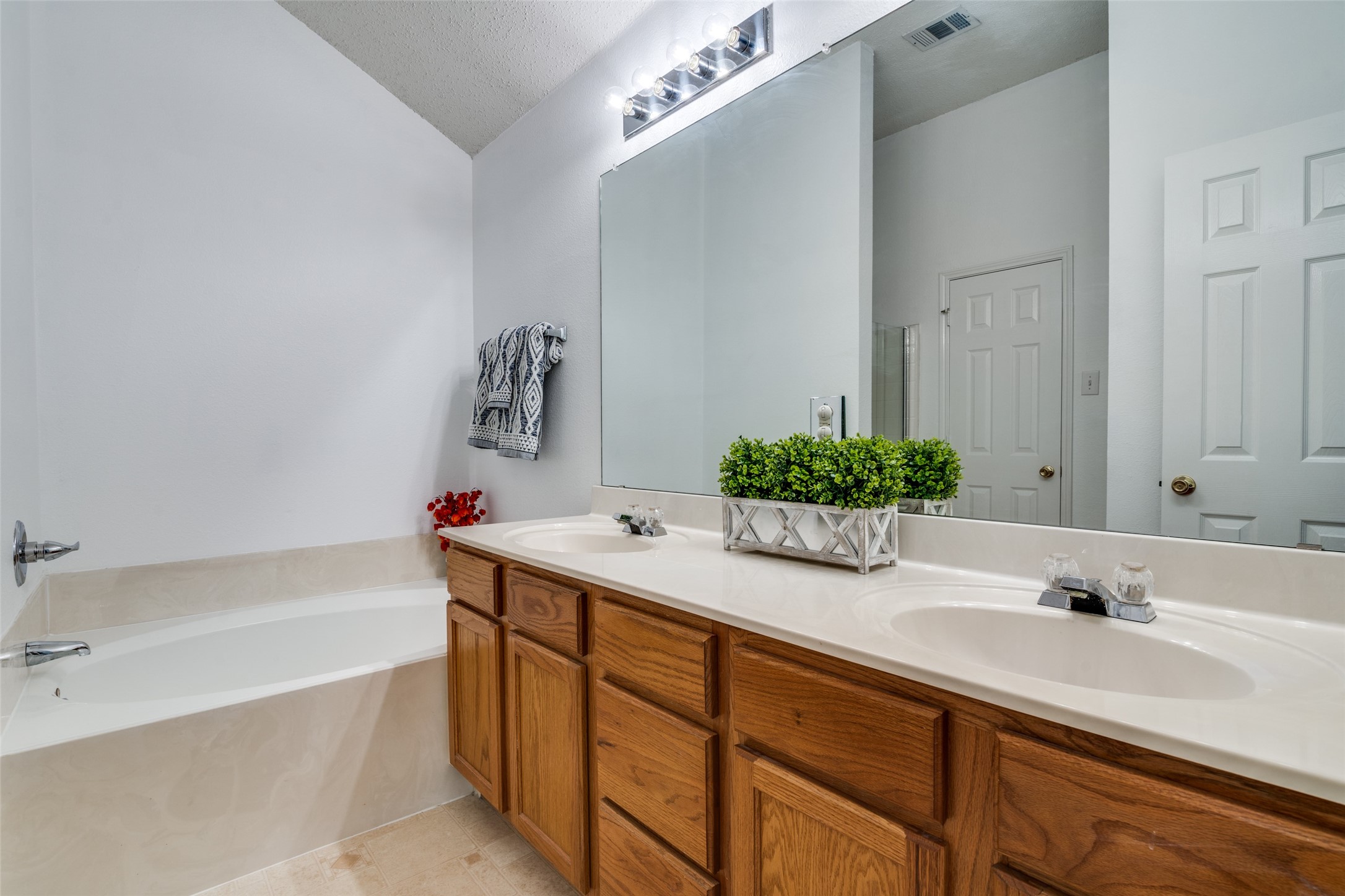 1912 Three Fountains Road