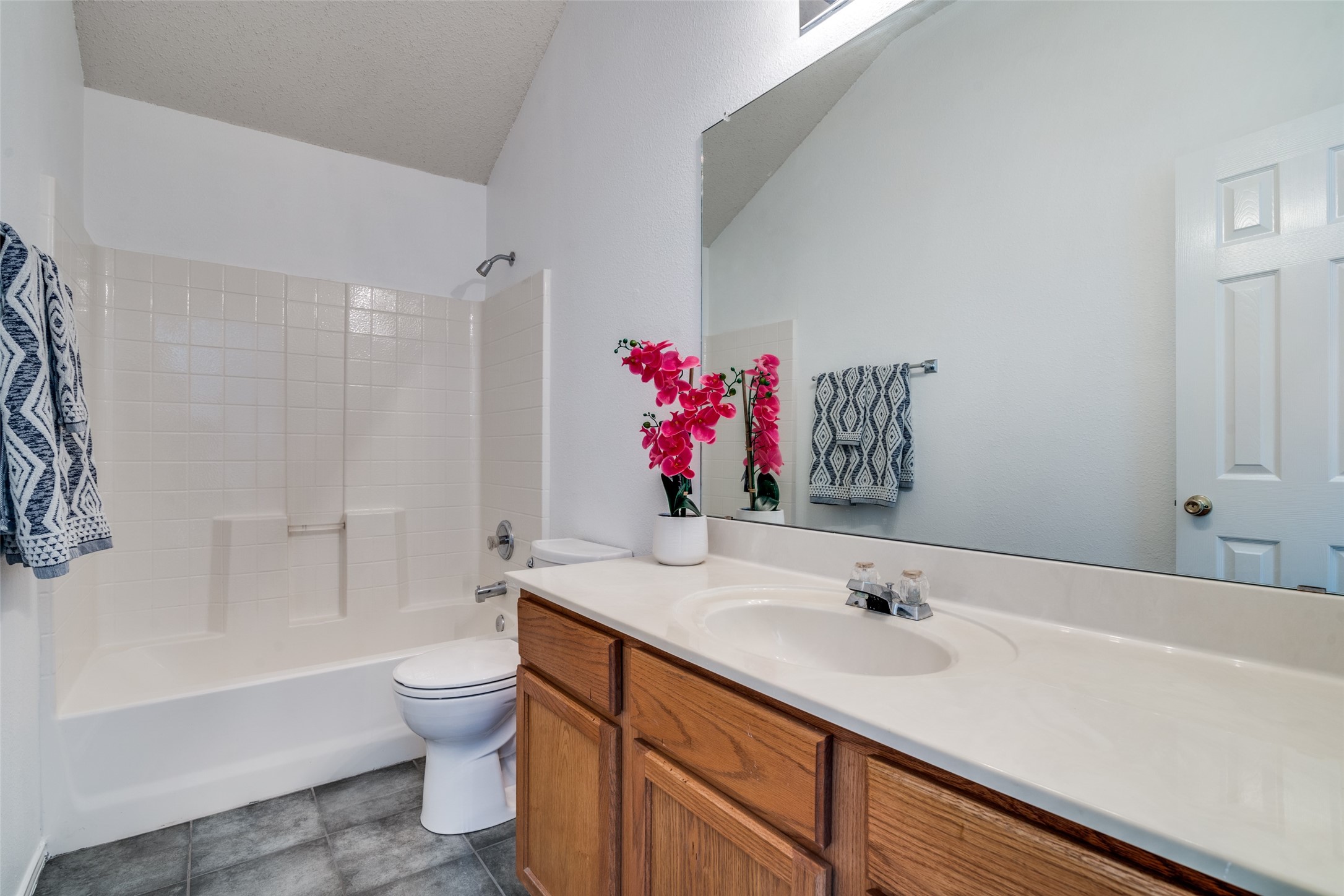 1912 Three Fountains Road