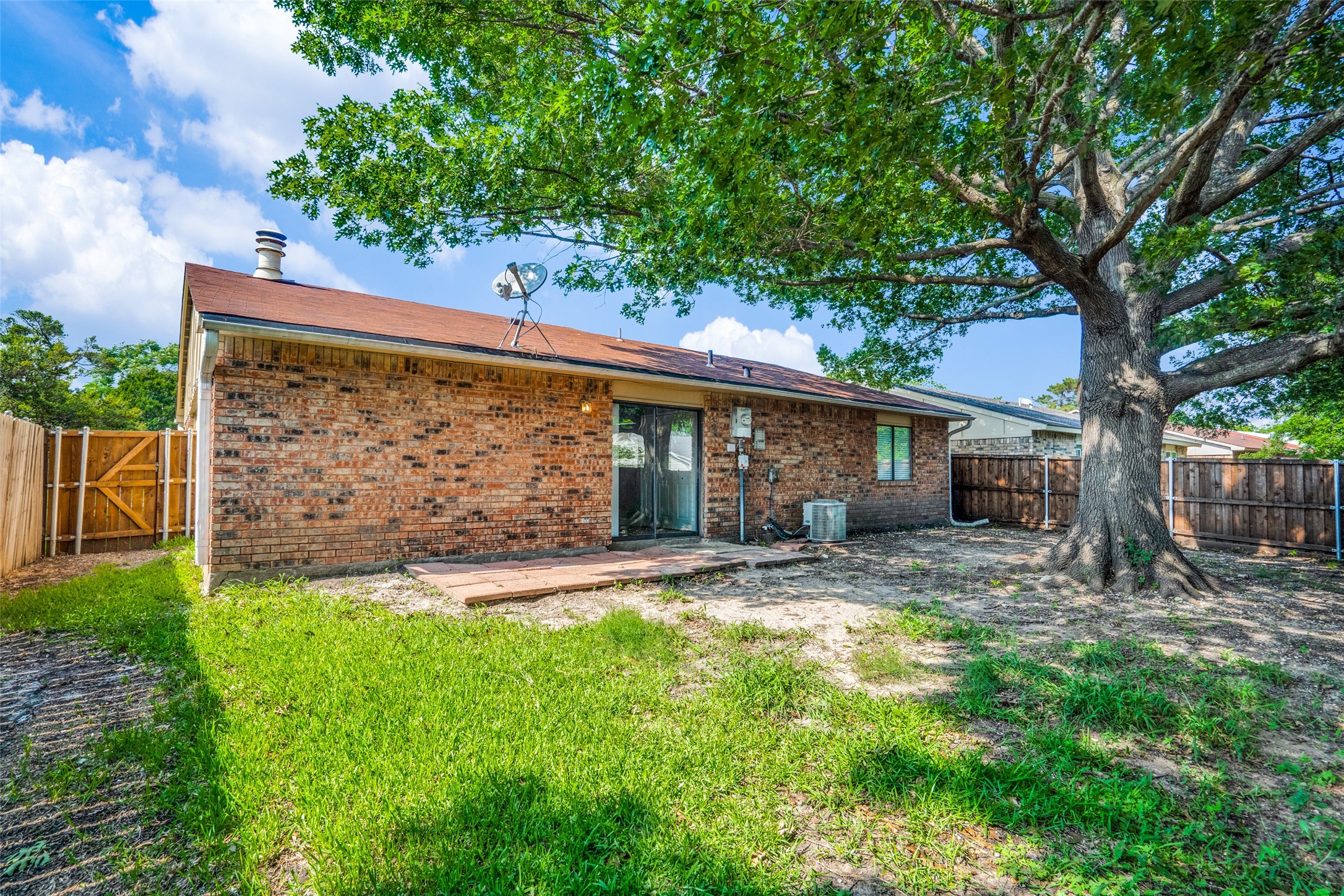 810 Sunny Slope Drive