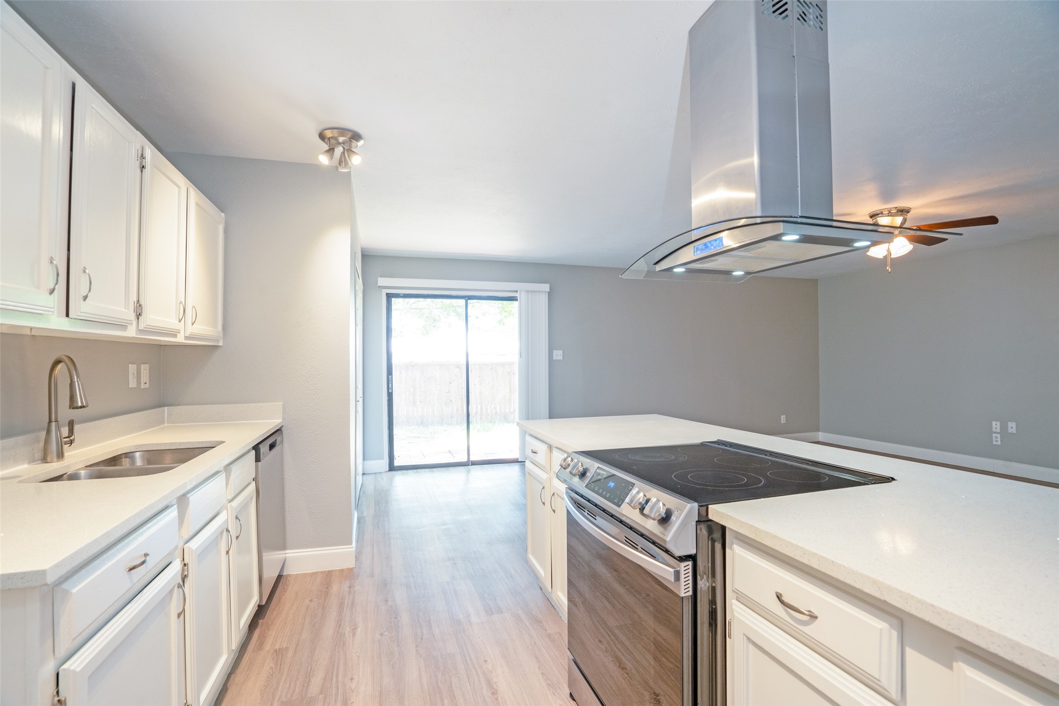 810 Sunny Slope Drive