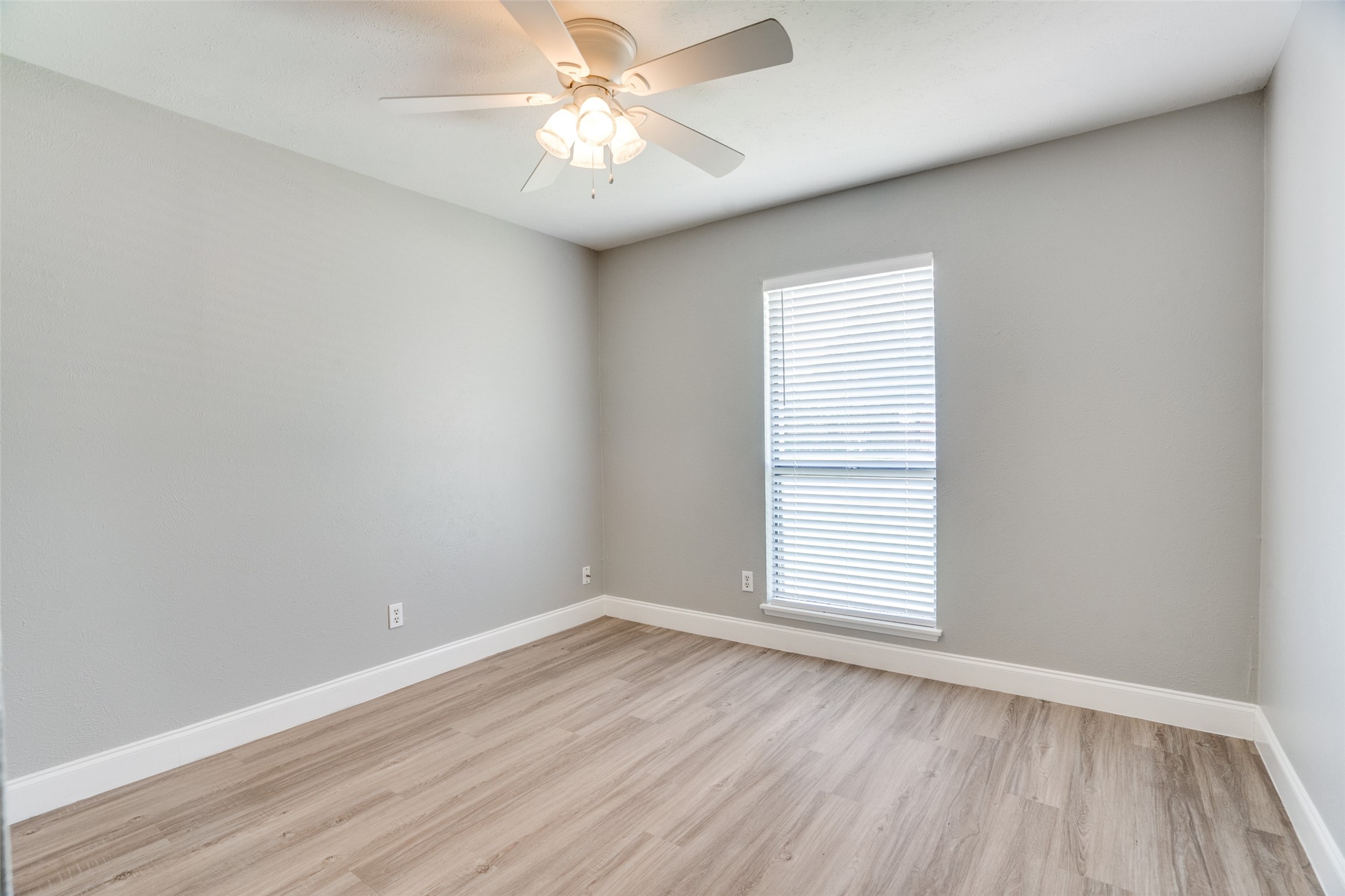 810 Sunny Slope Drive