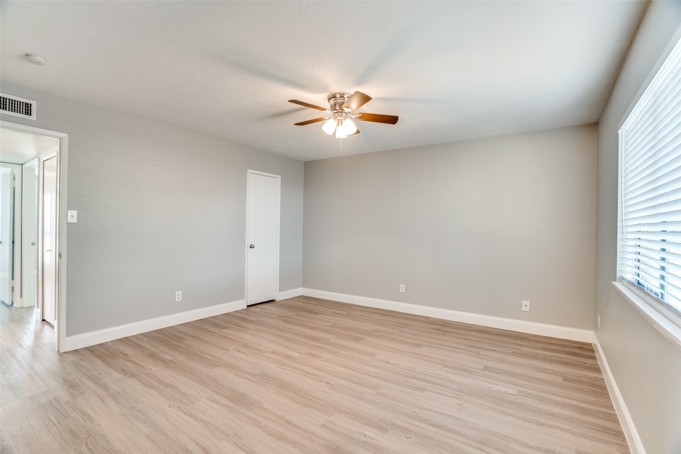 810 Sunny Slope Drive