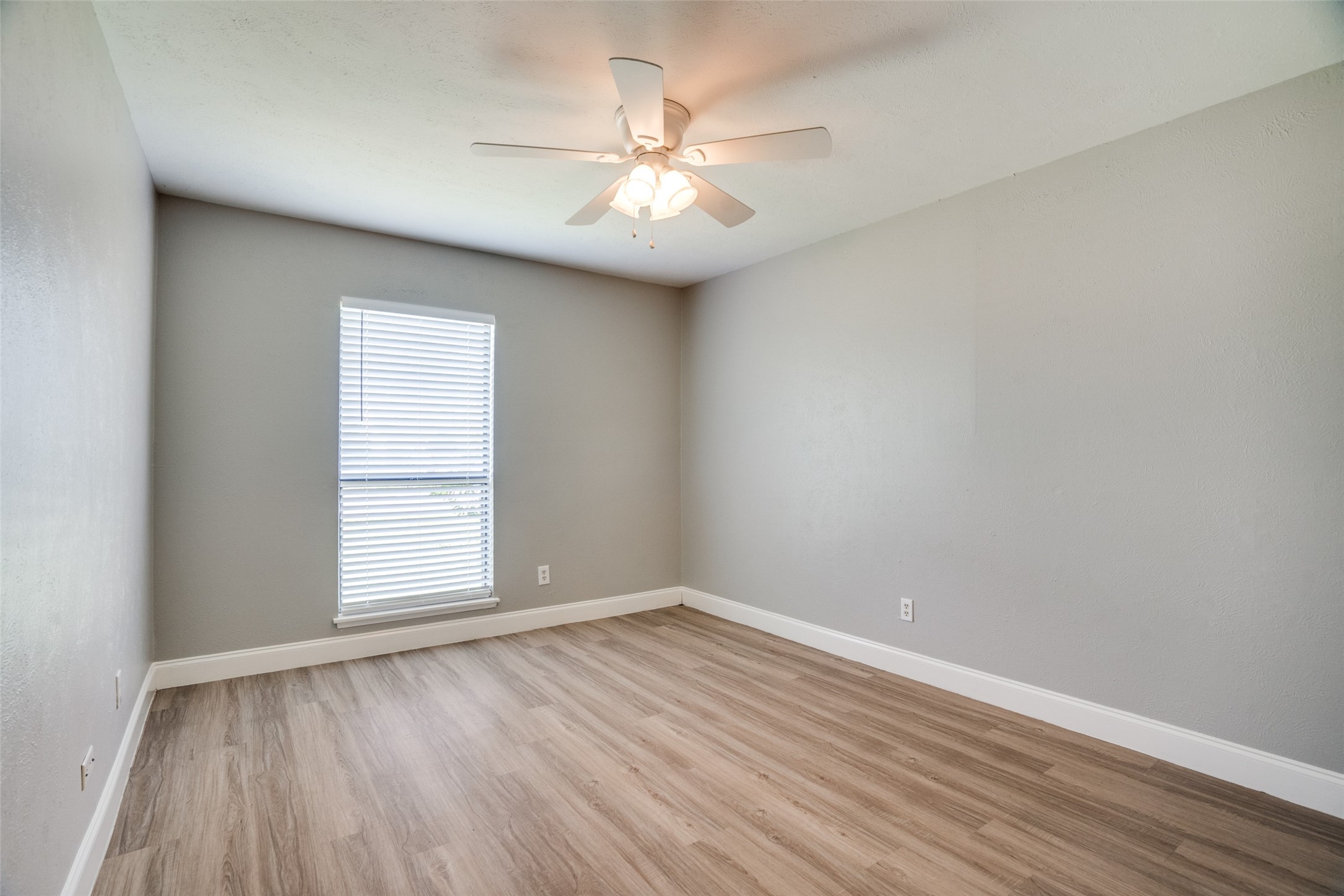 810 Sunny Slope Drive