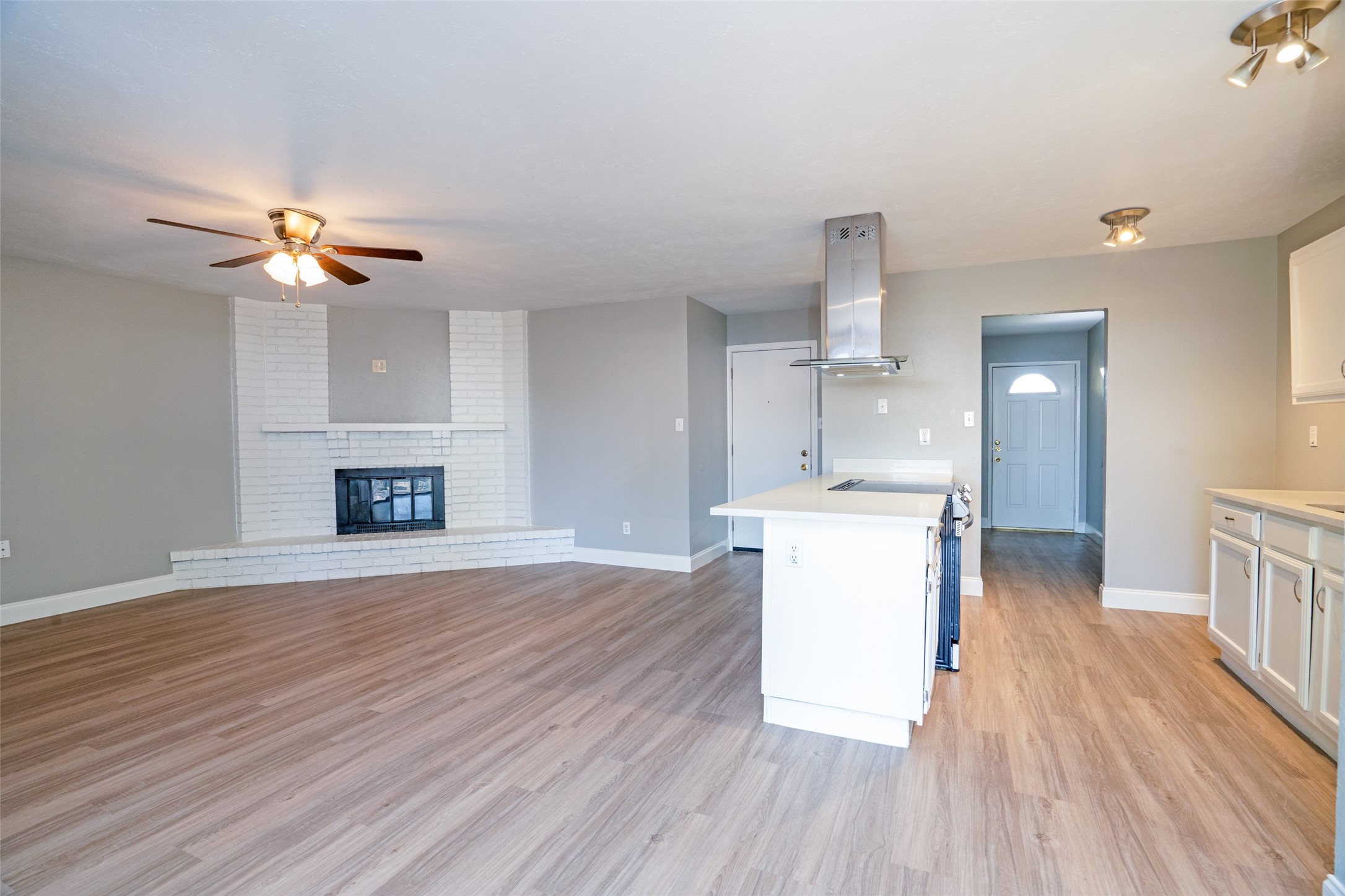 810 Sunny Slope Drive