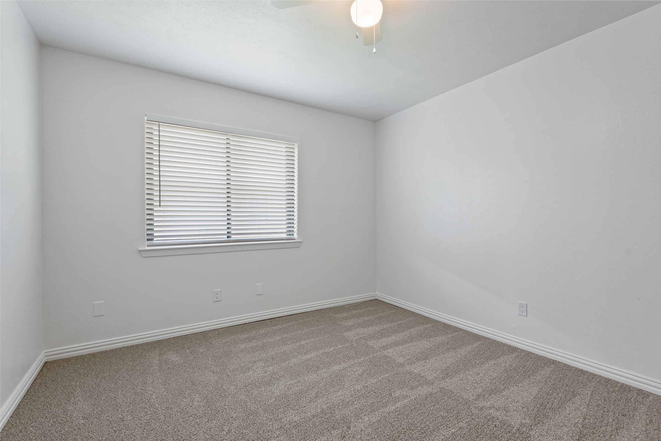 3105 Kenwood Drive