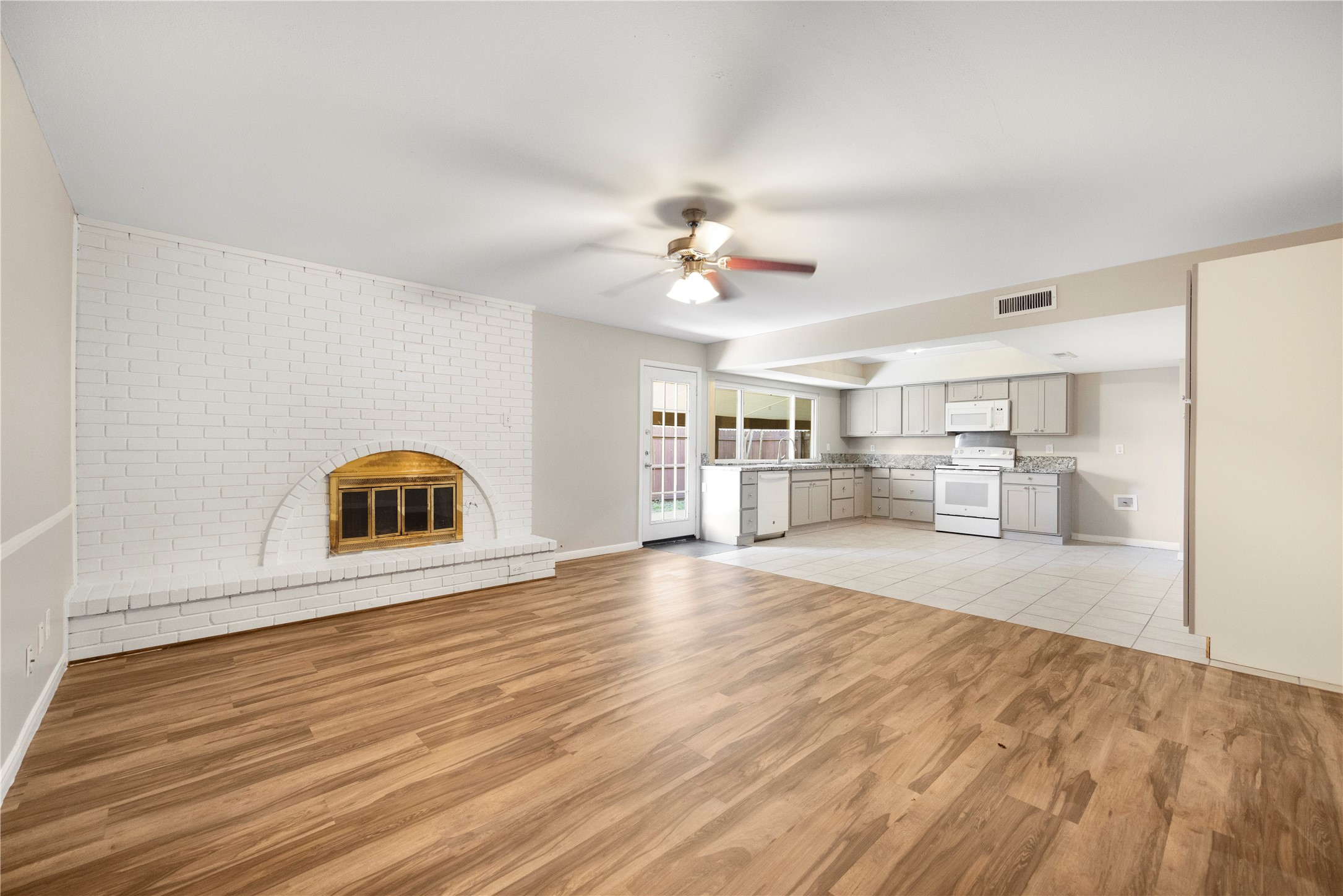 3013 Ripplewood Drive