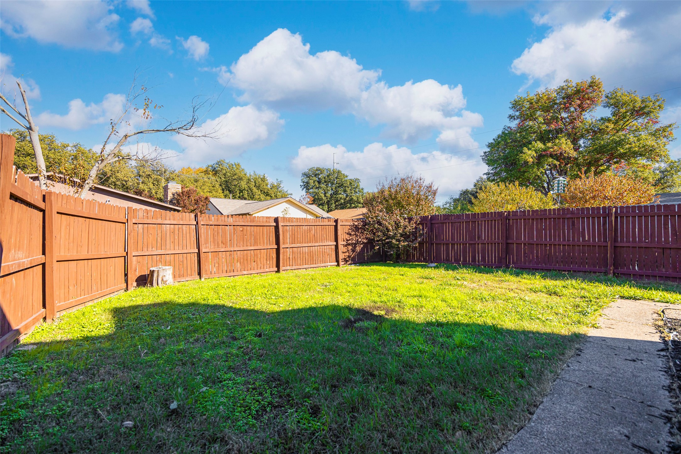 3013 Ripplewood Drive