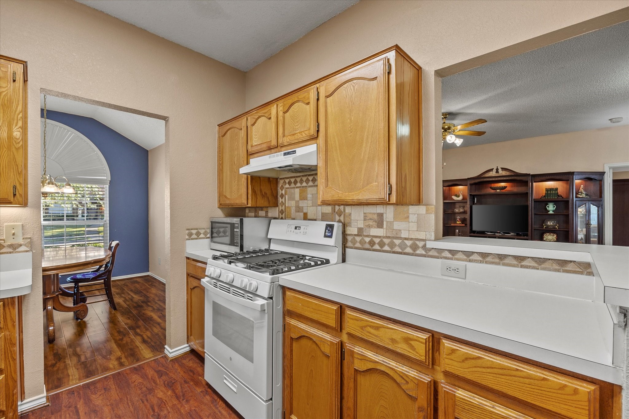 7309 Kingston Drive