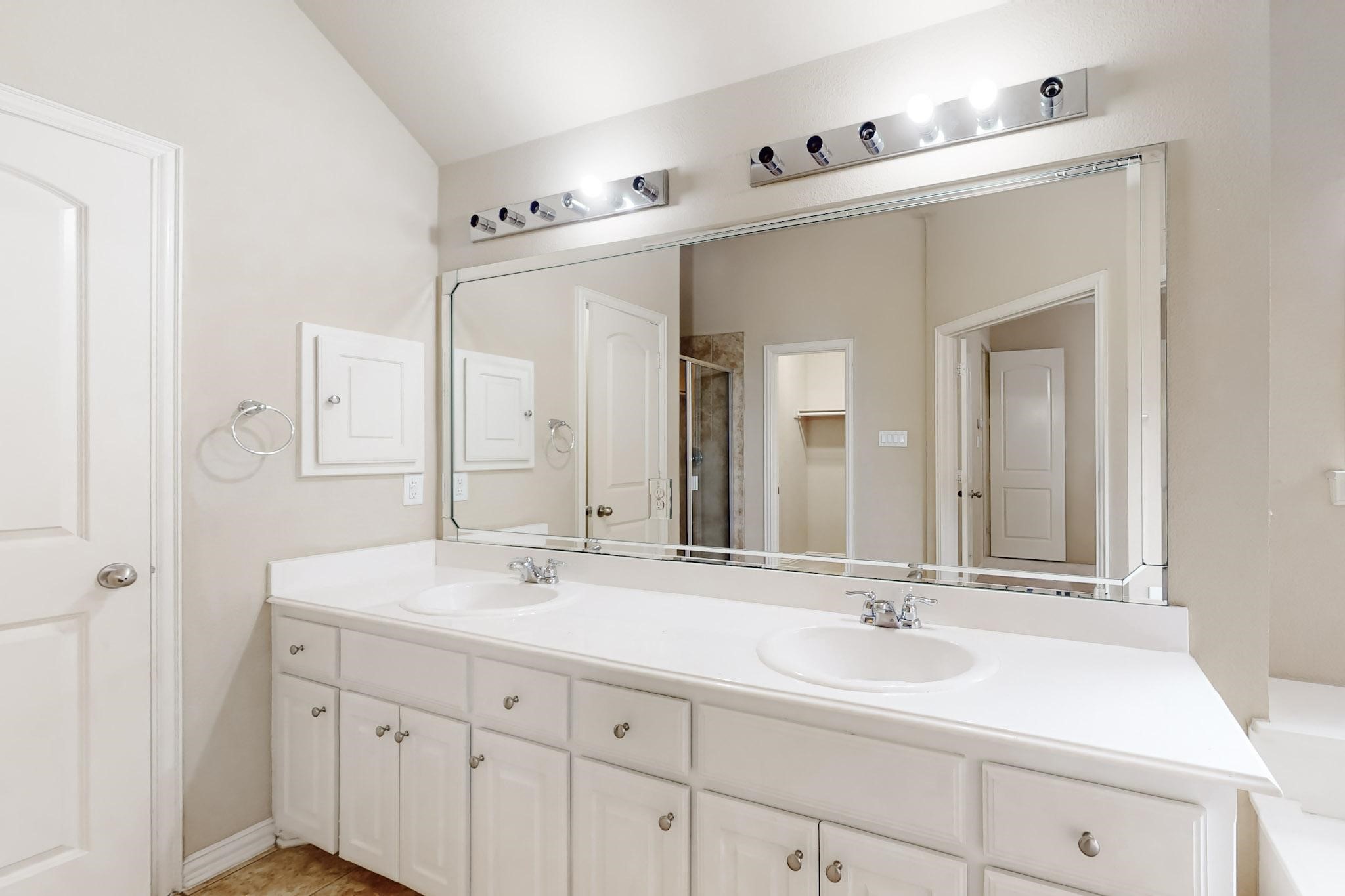 6115 Shoal Creek Trail