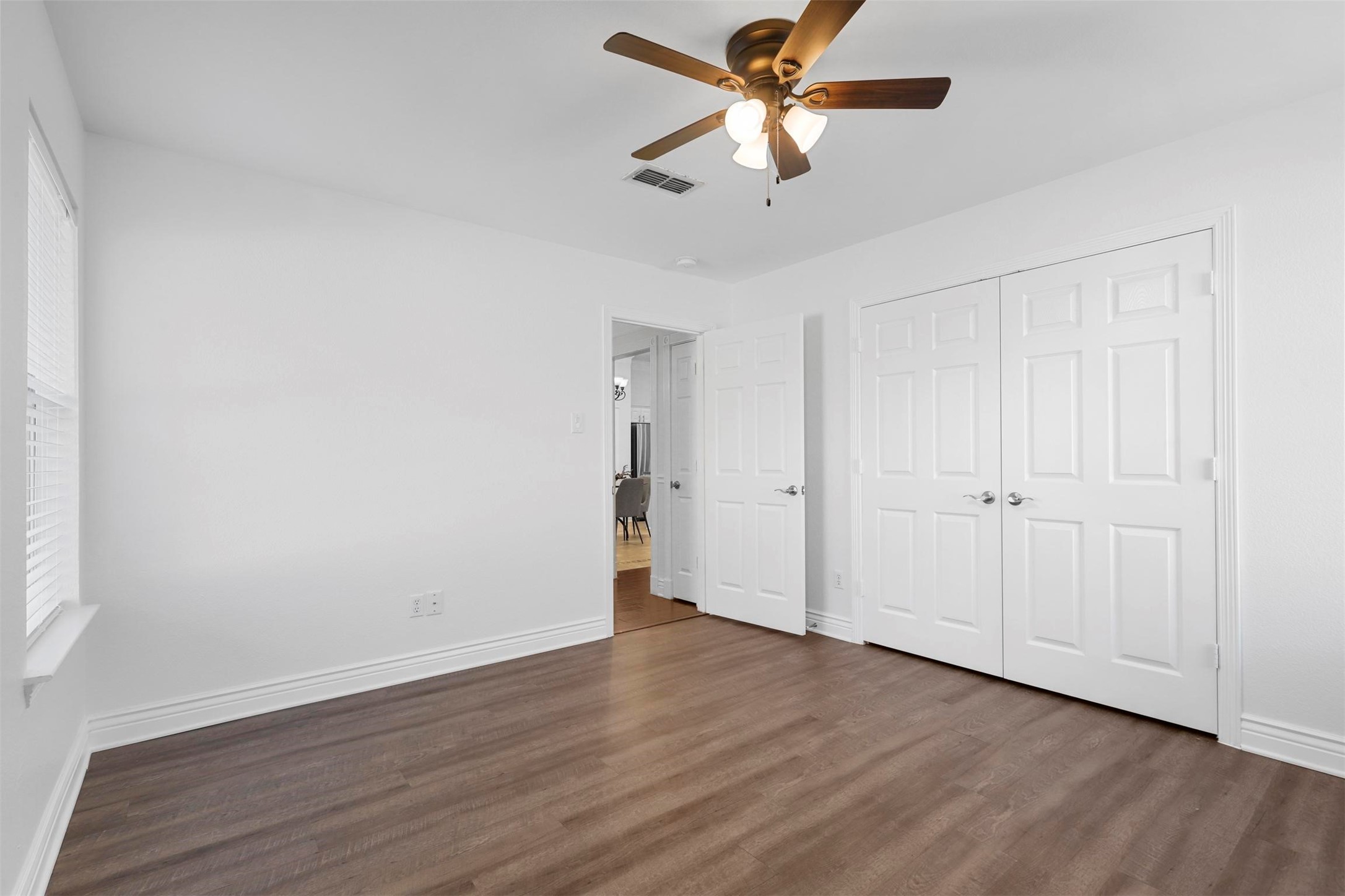 6841 Beverly Glen Drive