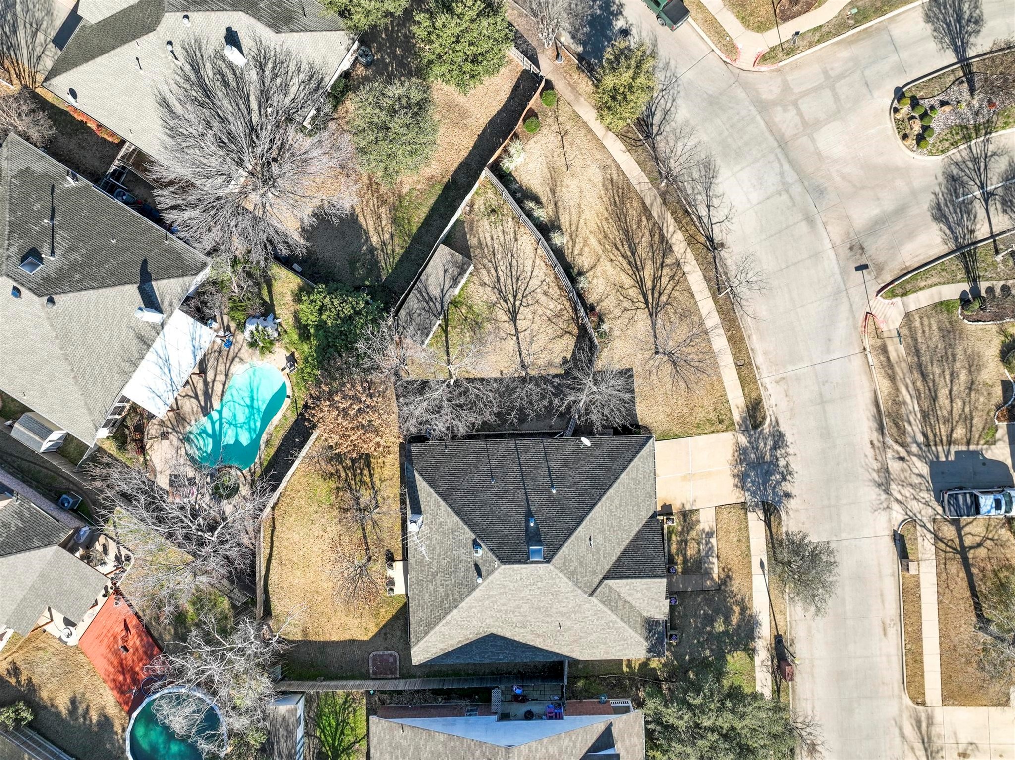 6841 Beverly Glen Drive