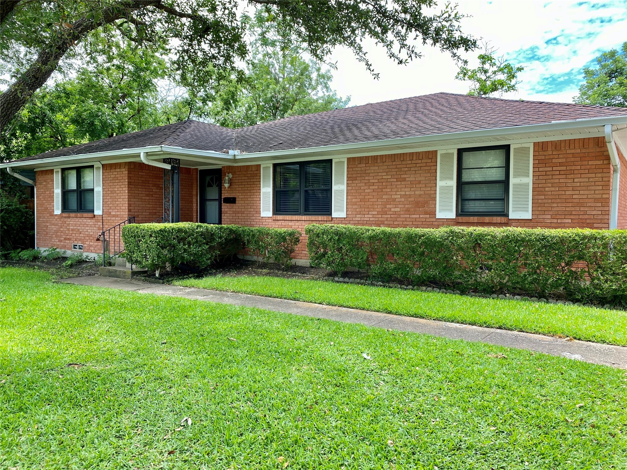 9521 Liptonshire Drive