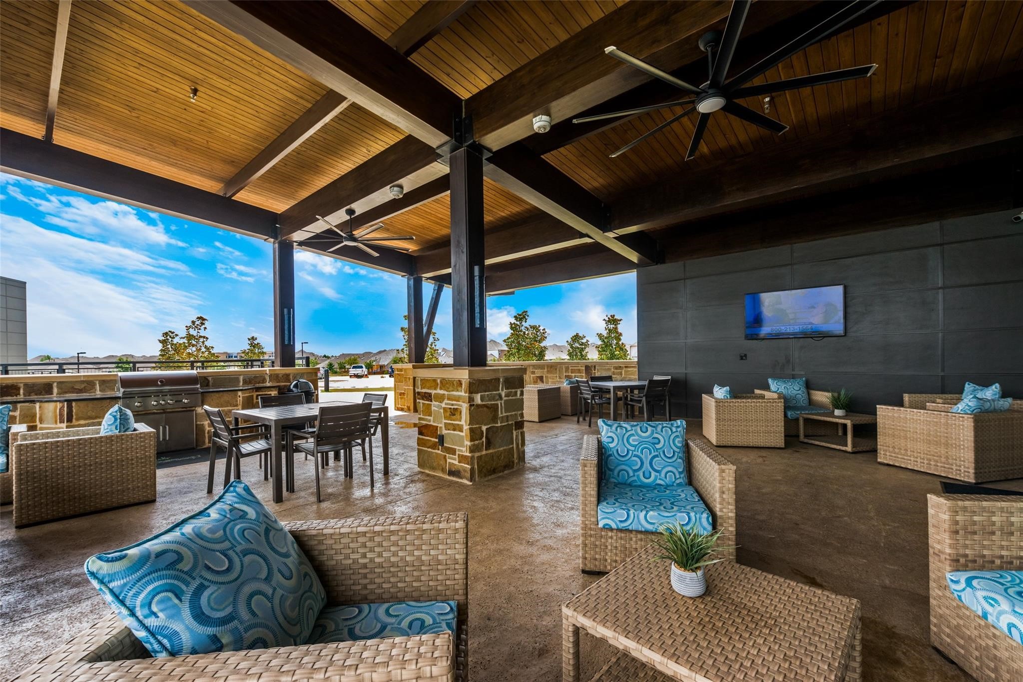 1833 Fountain Vista View