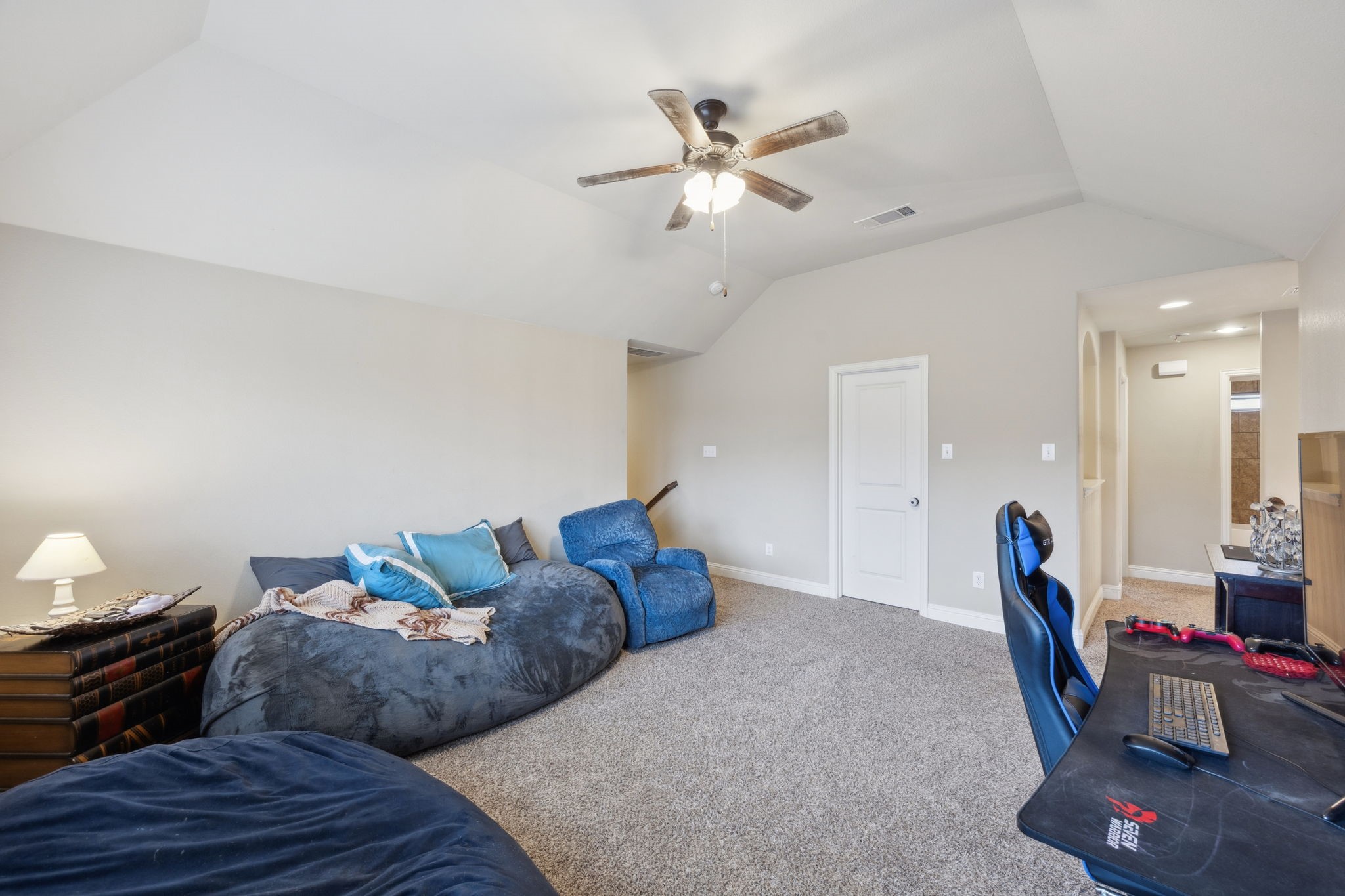 1833 Fountain Vista View