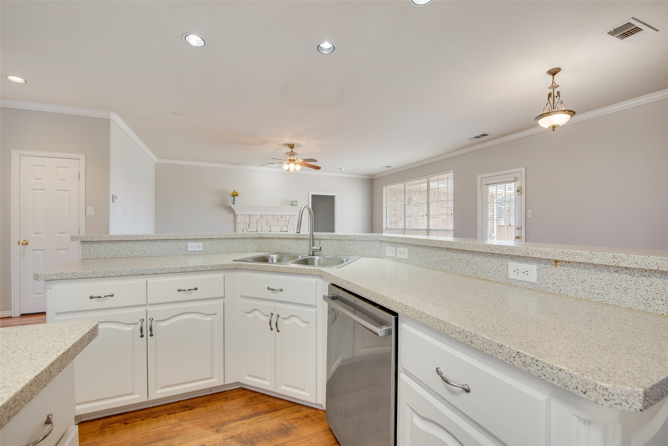 3409 Windridge Drive