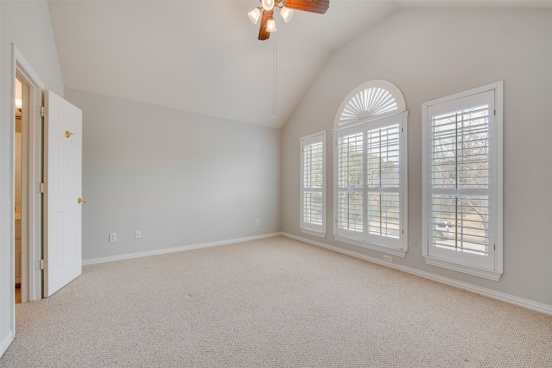 3409 Windridge Drive