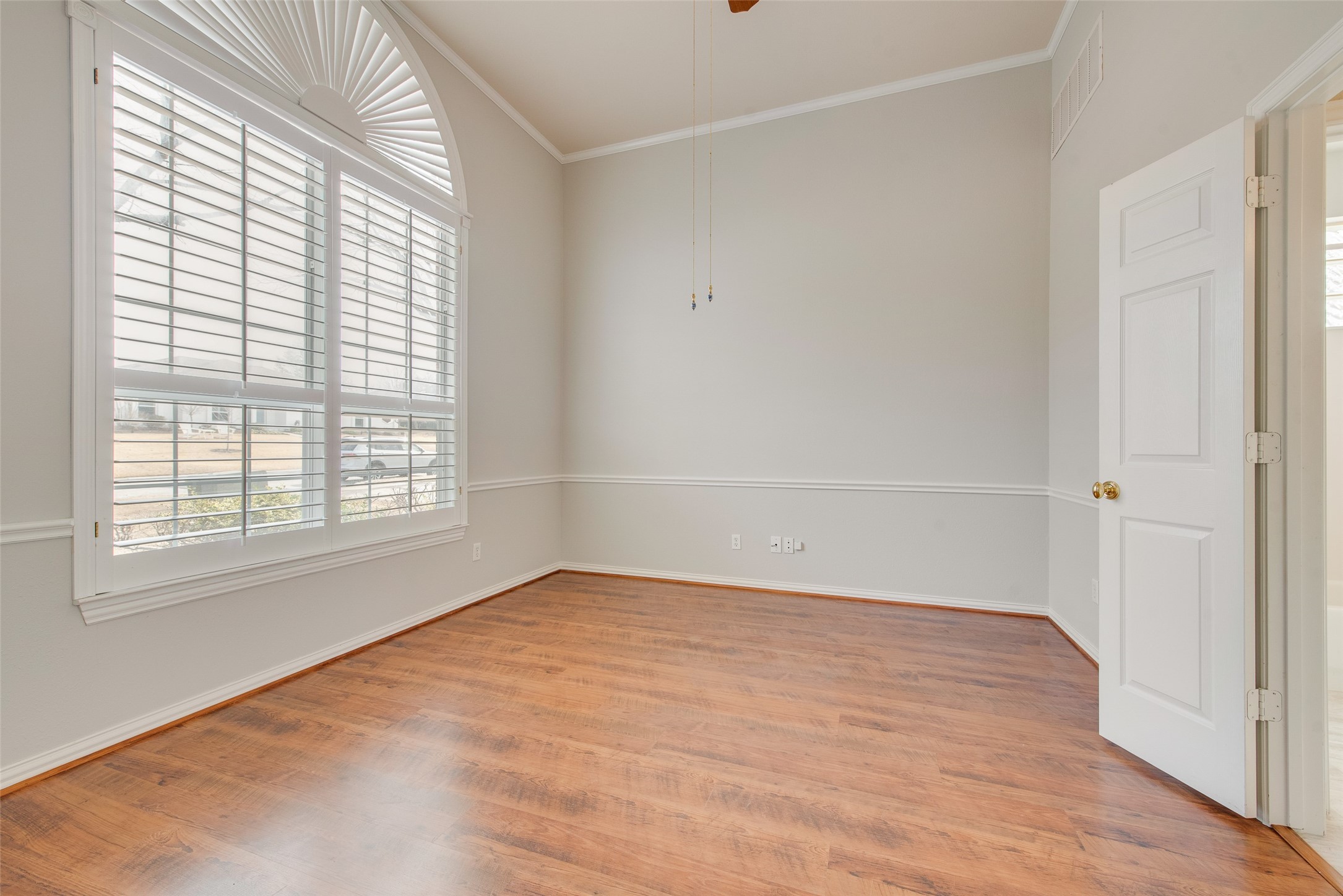 3409 Windridge Drive