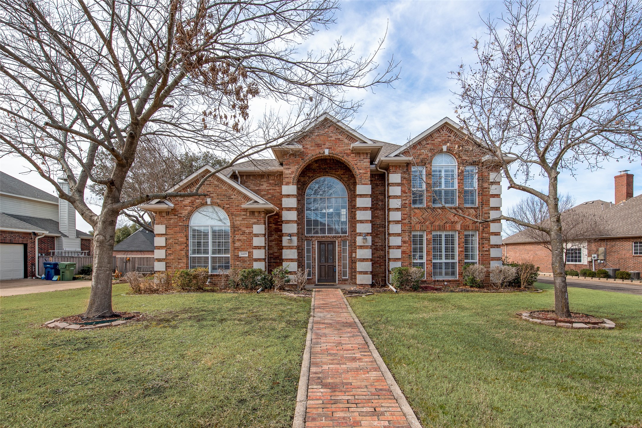 3409 Windridge Drive