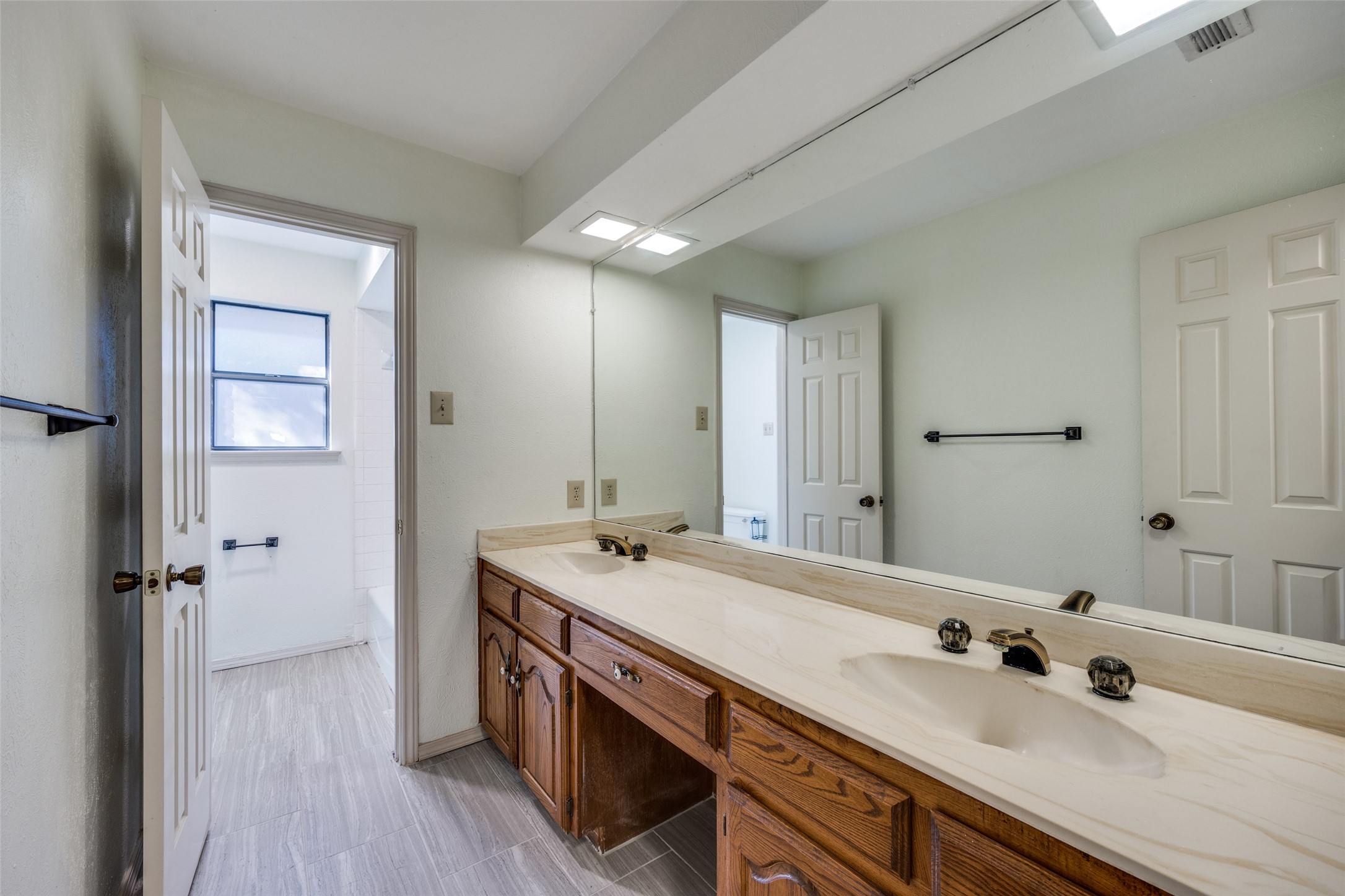 134 Meadowcreek Road