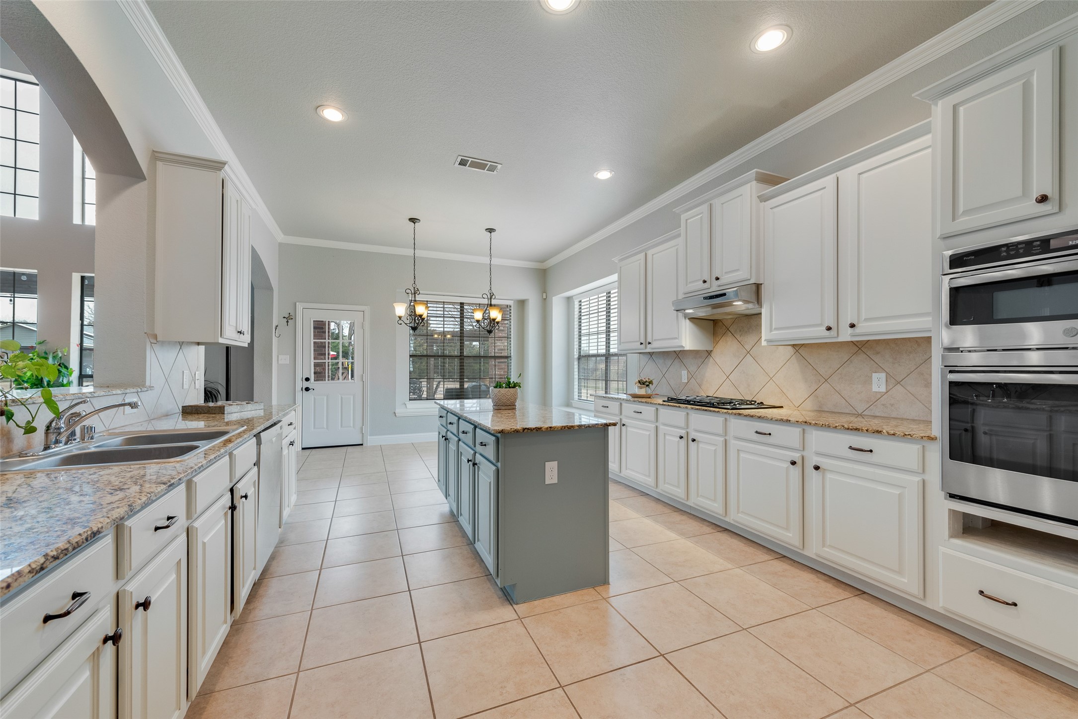 922 Lorene Drive