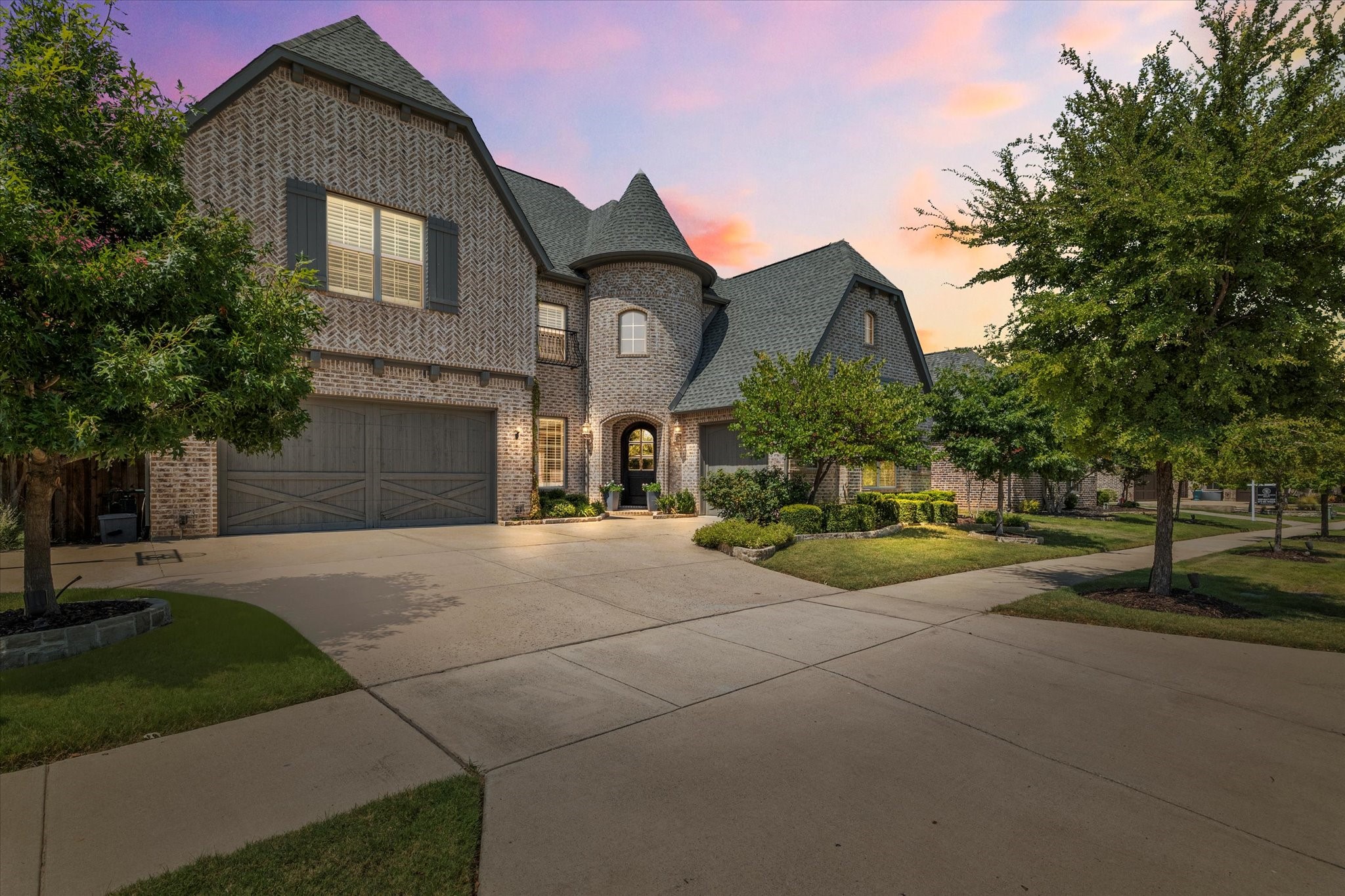 6613 Silver Stream Lane