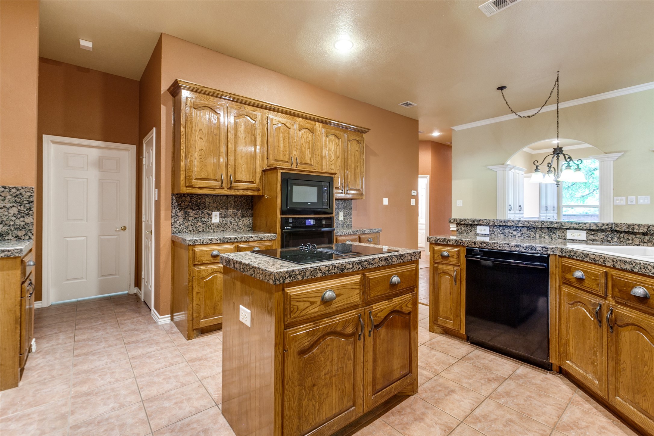 3506 Ash Circle