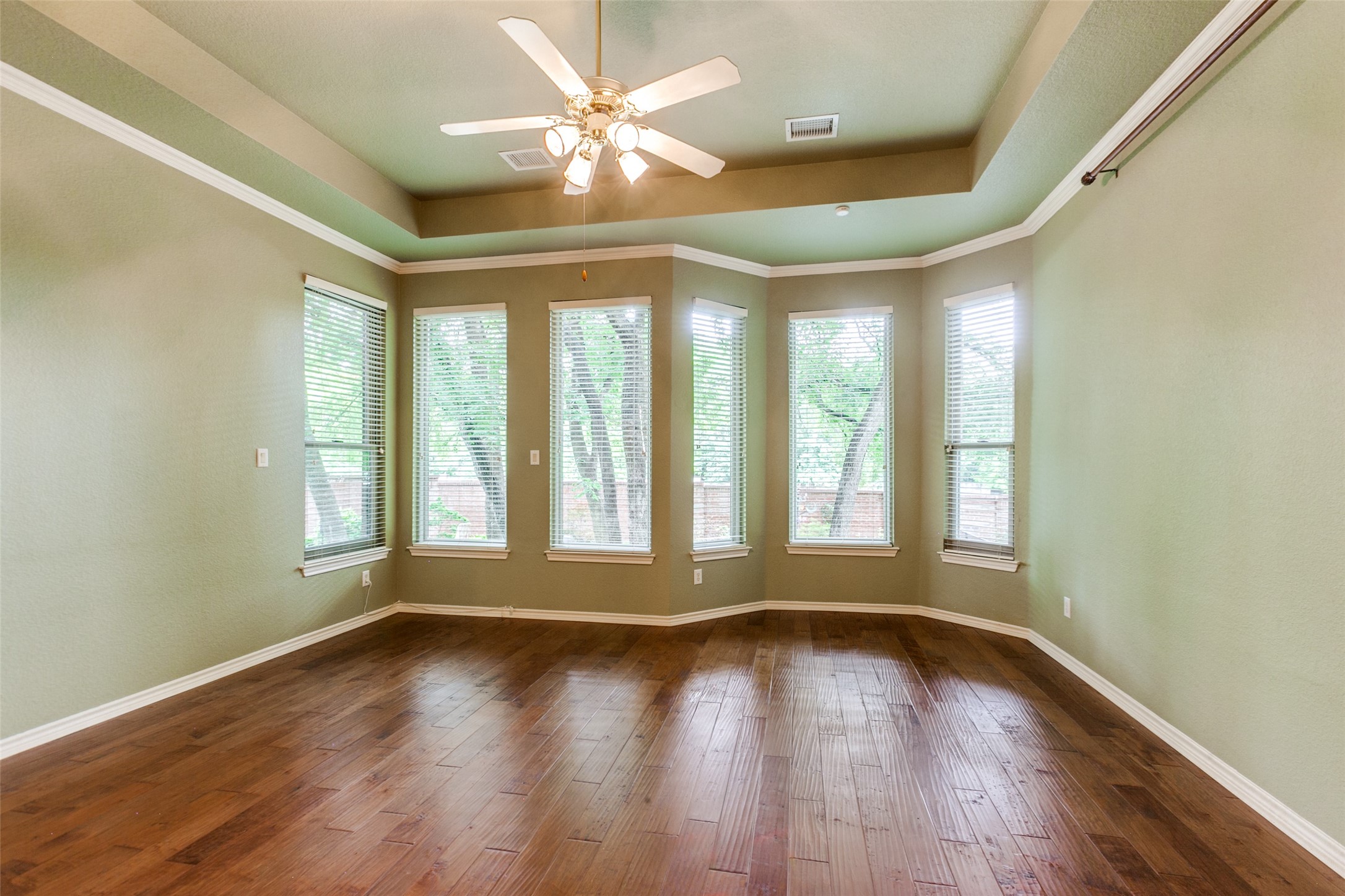 3506 Ash Circle