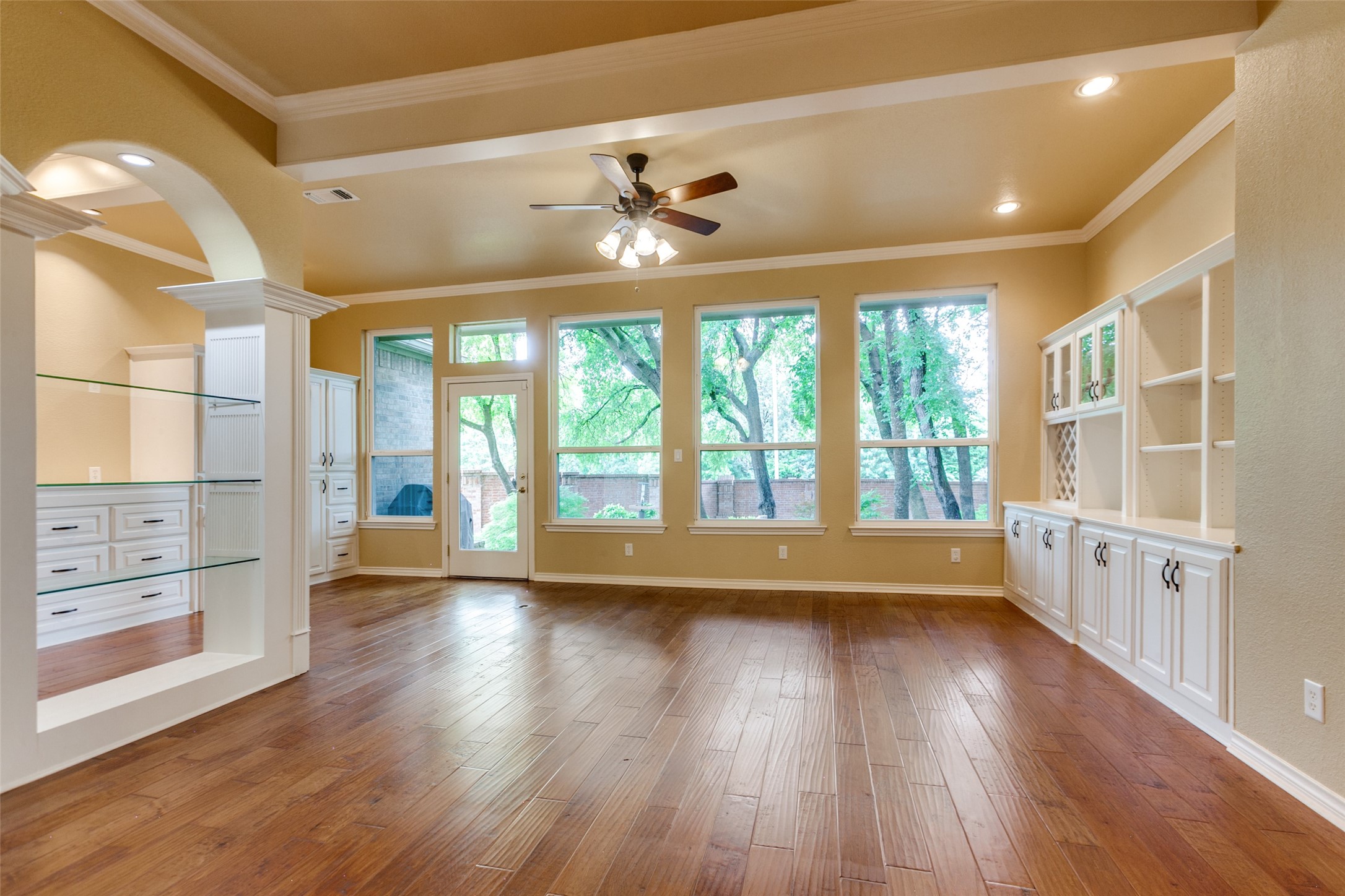 3506 Ash Circle