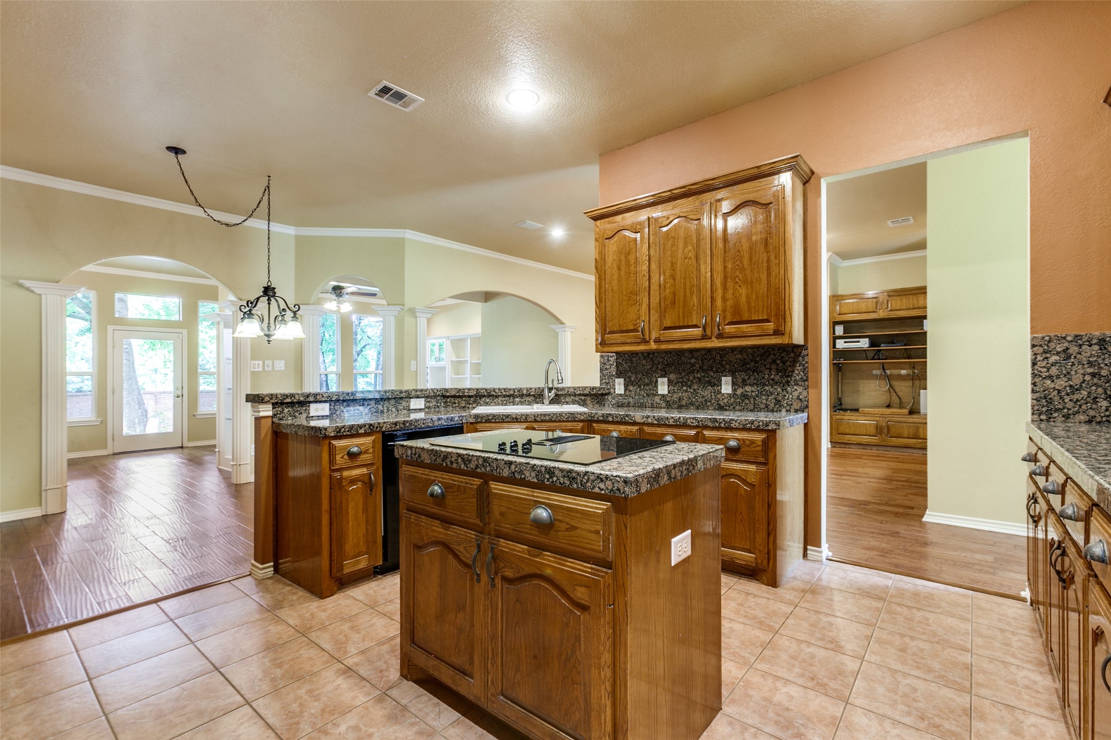 3506 Ash Circle