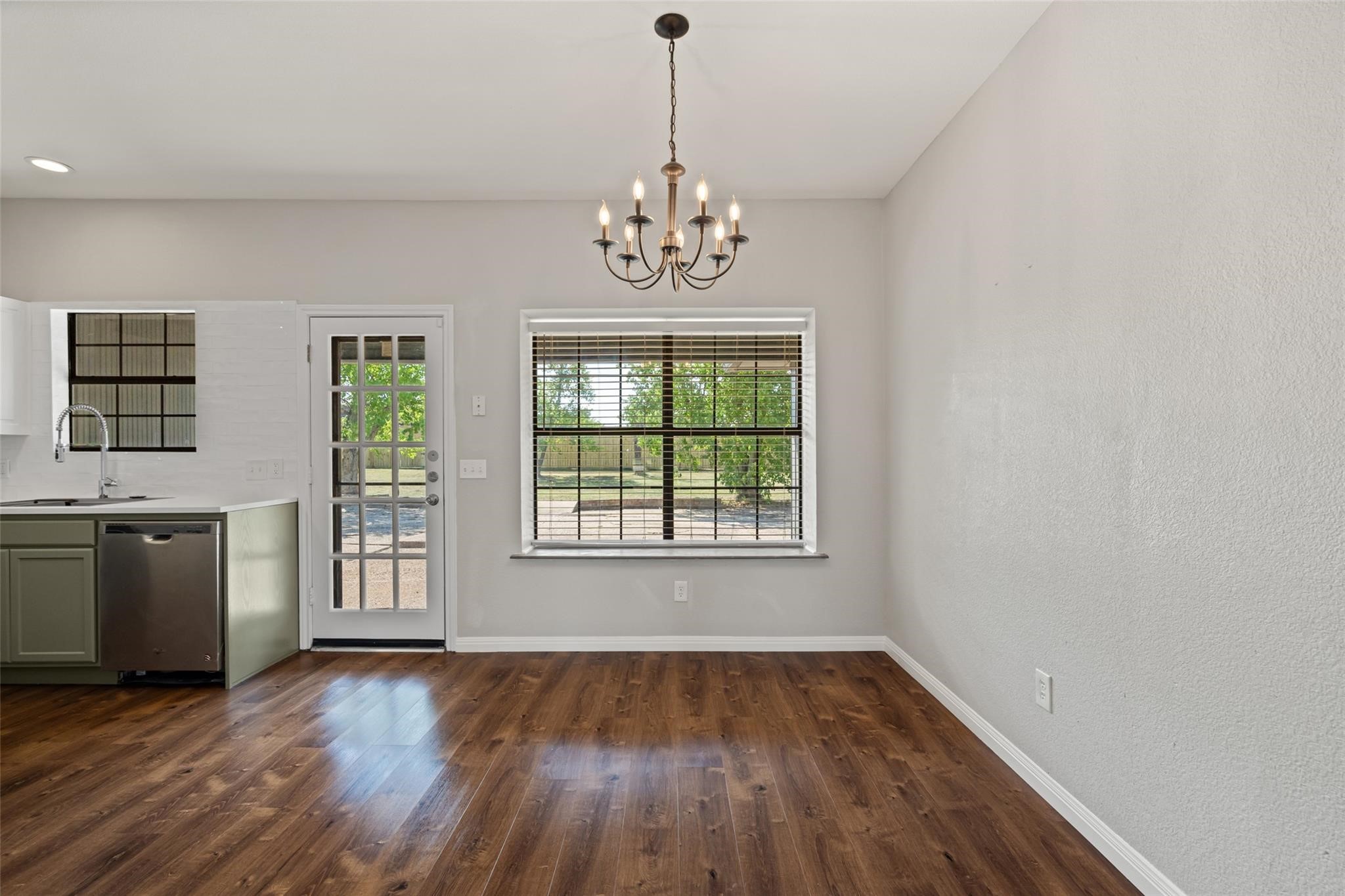 770 Meadowbrook Drive