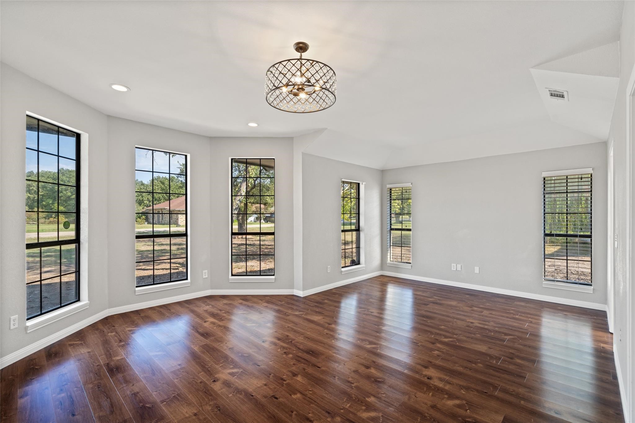 770 Meadowbrook Drive