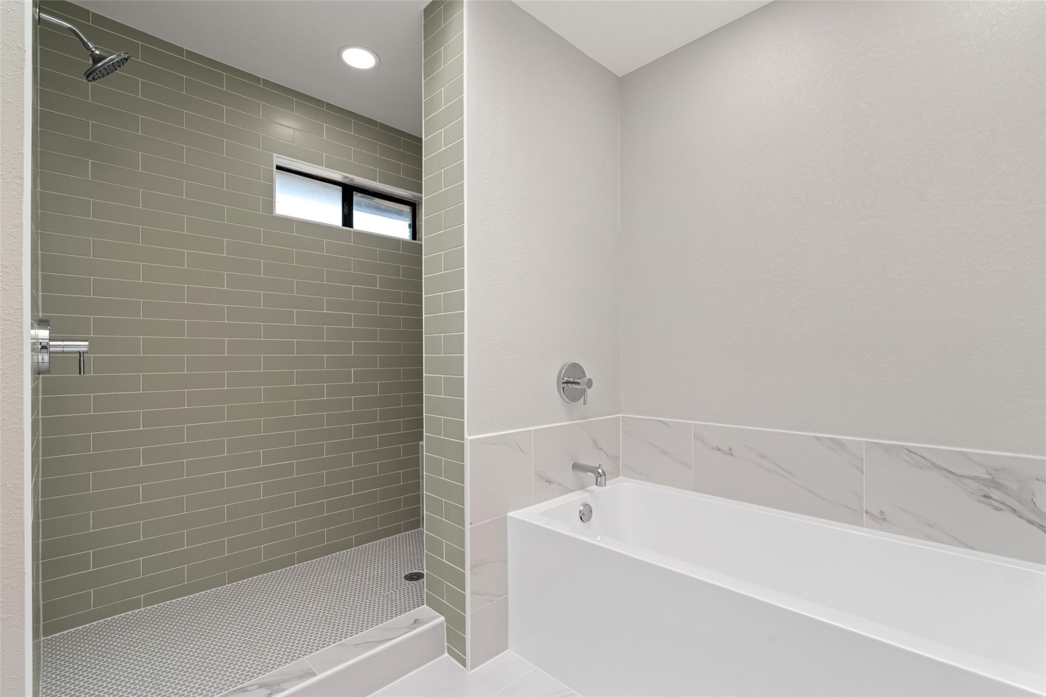 770 Meadowbrook Drive